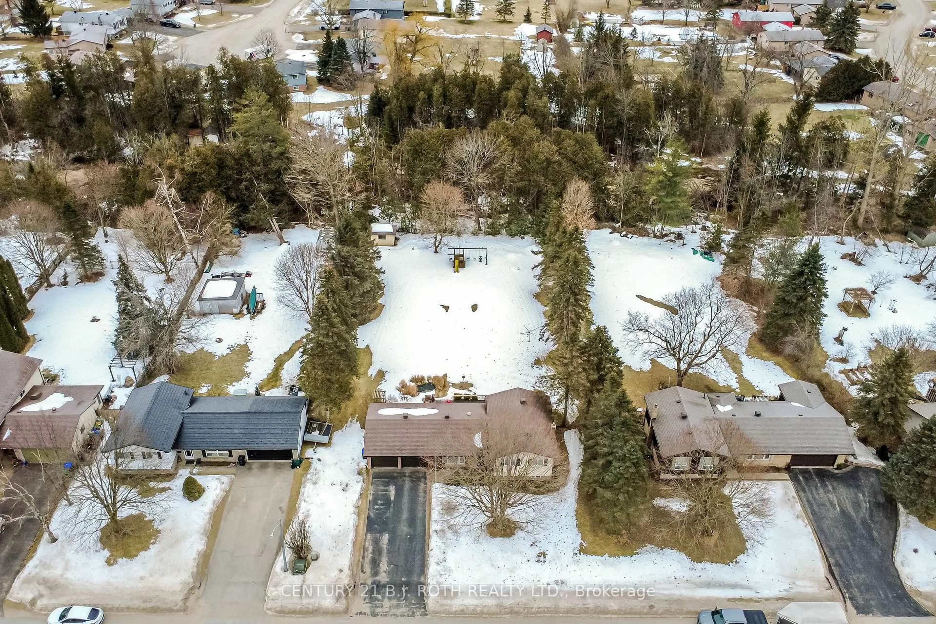A pic from outside/outdoor area/front of a property/back of a property/a pic from drone, street for 228 Spencer Ave, Essa Ontario L0L 2N0