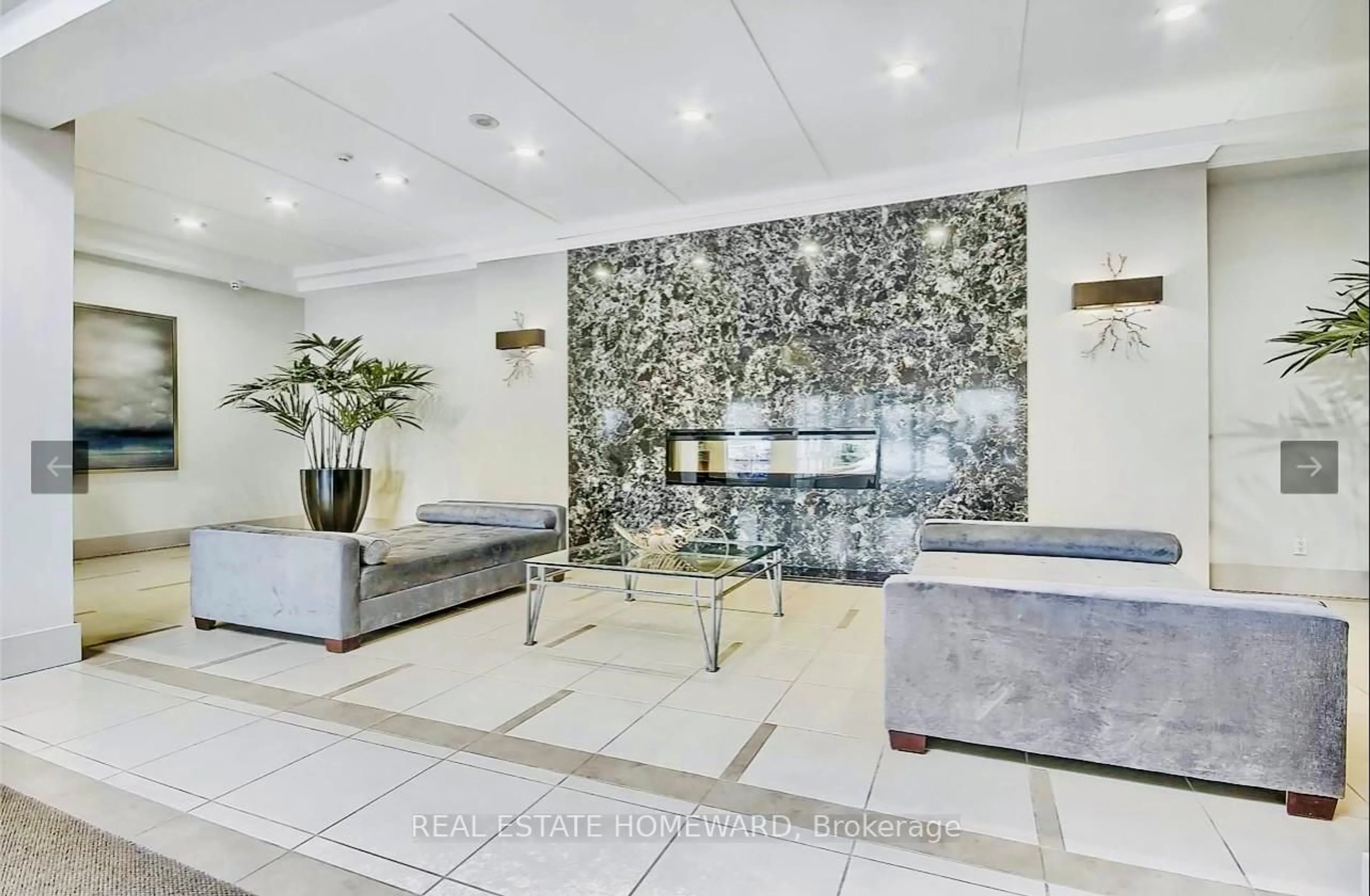 Lobby for 50 Disera Dr #108, Vaughan Ontario L4J 9E9