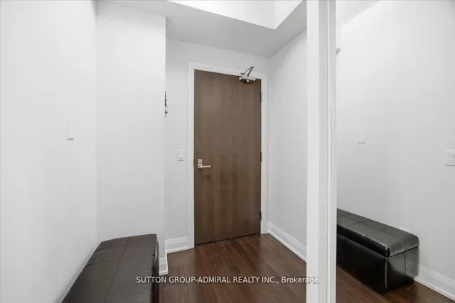 95 North Park Rd #204, Vaughan 3