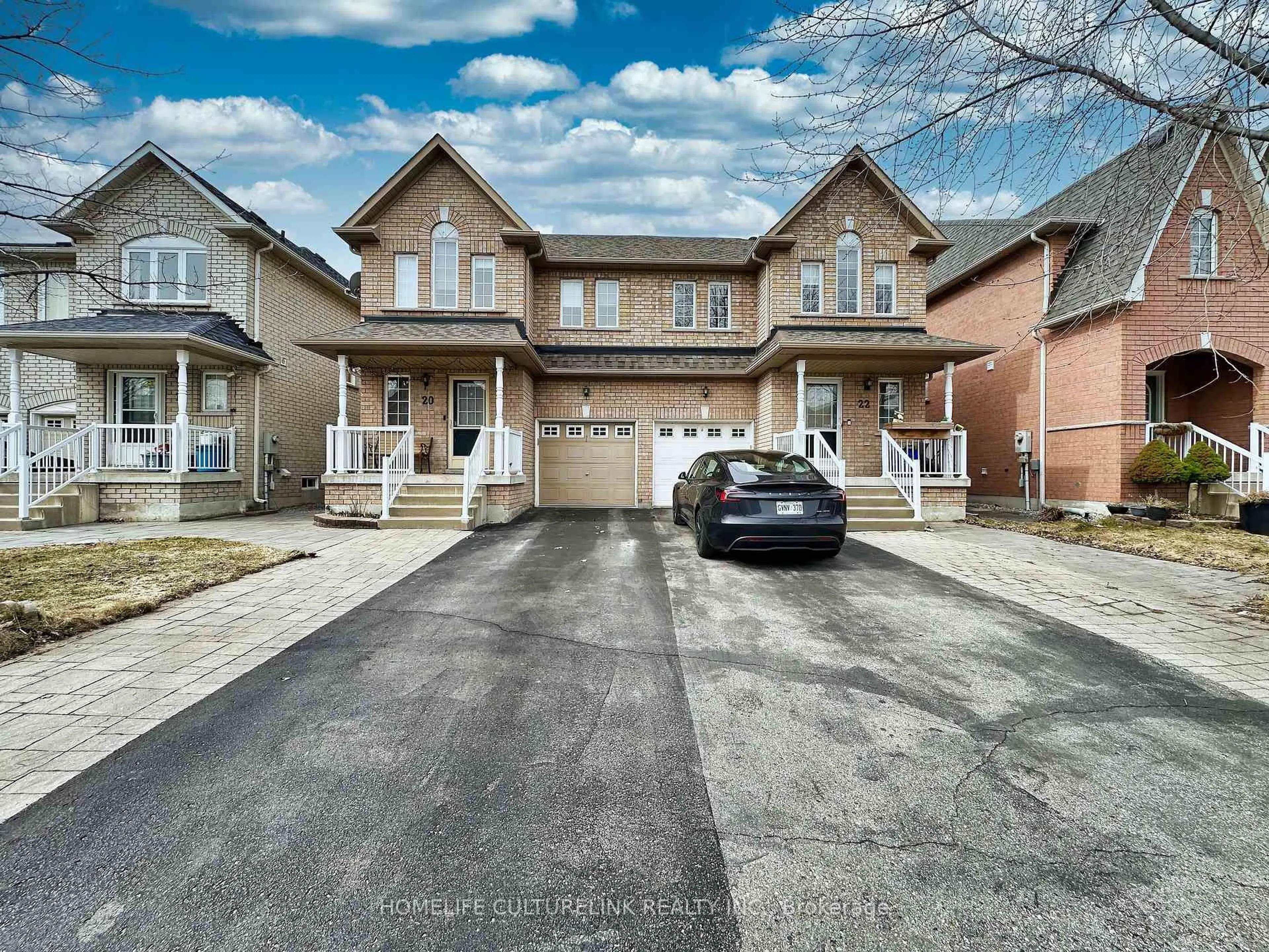 Home with brick exterior material, street for 20 Anita Dr, Markham Ontario L3V 5V8