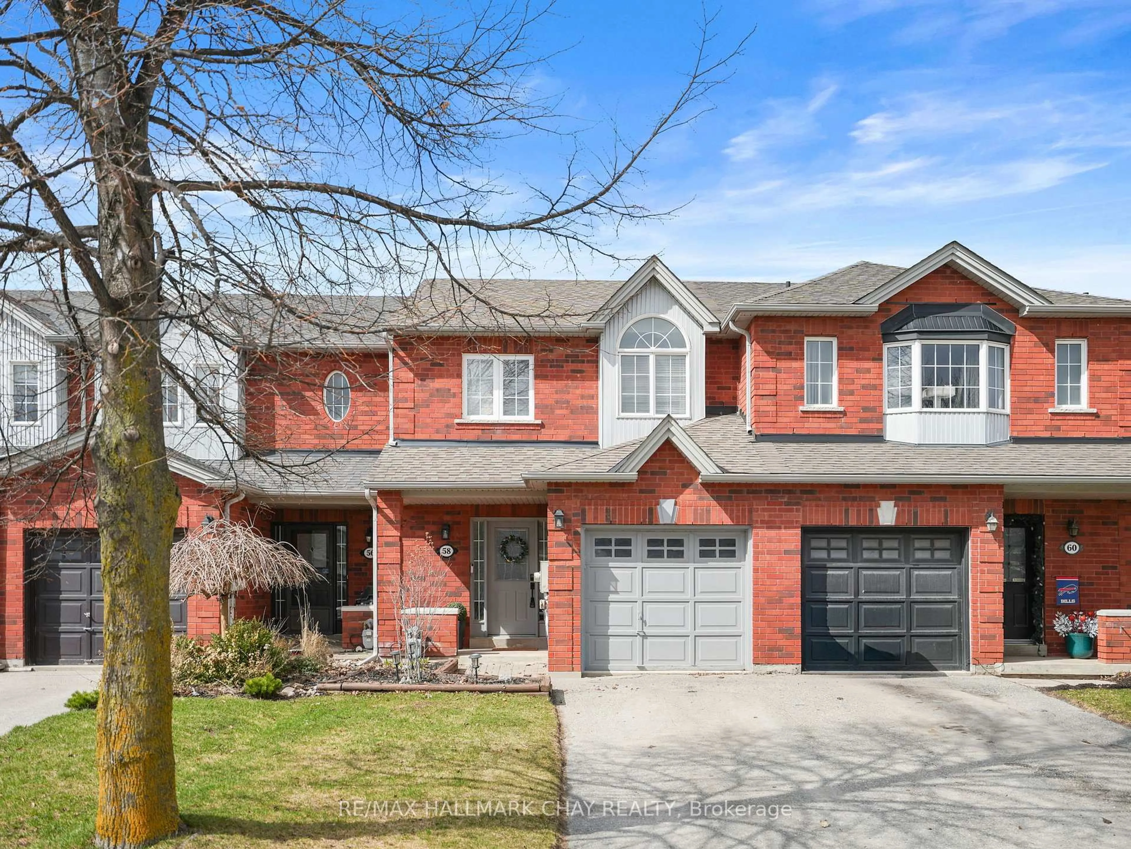 Home with brick exterior material, street for 58 Smith St, New Tecumseth Ontario L9R 1Z9