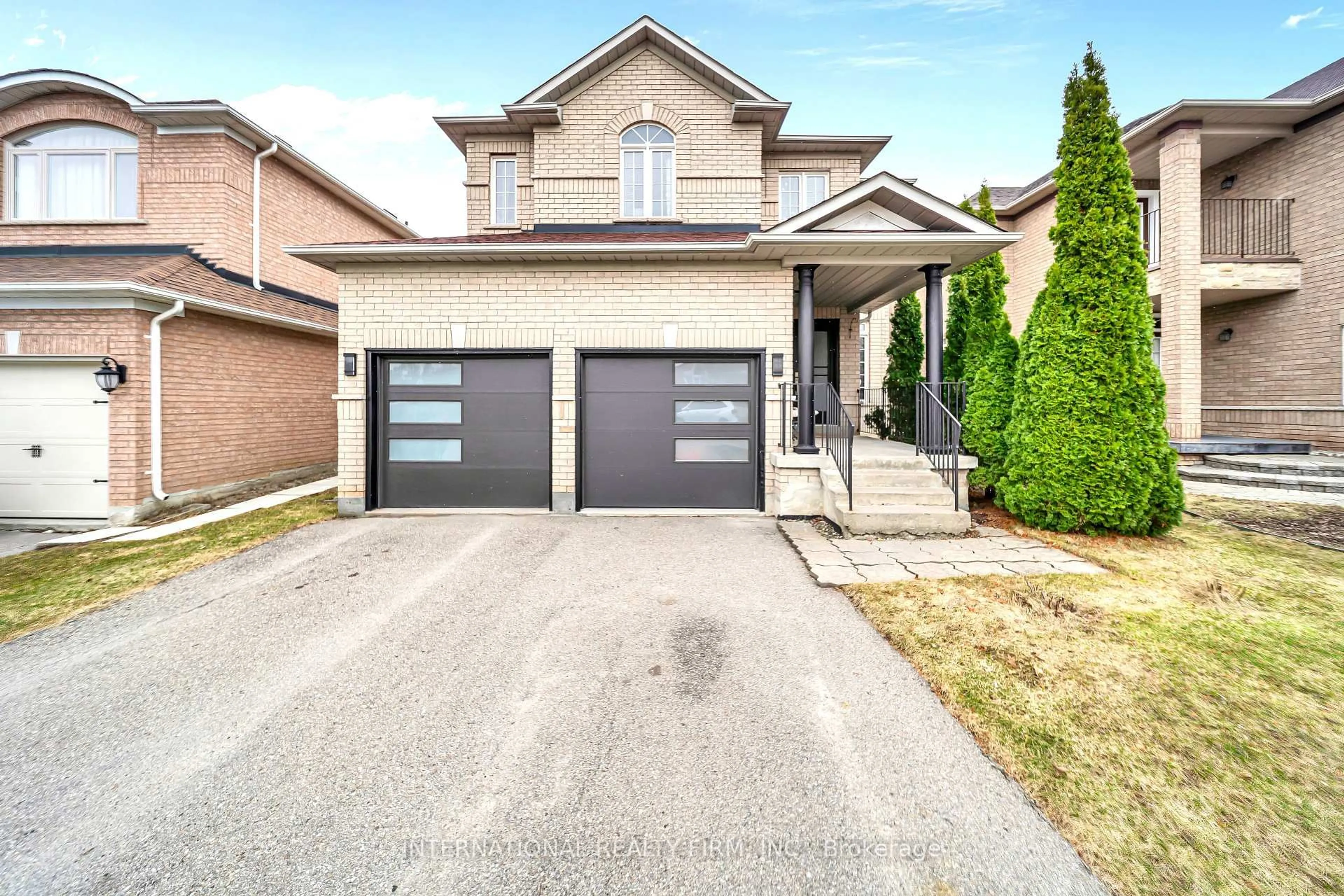 Home with brick exterior material, street for 45 Naughton Dr, Richmond Hill Ontario L4C 0R2