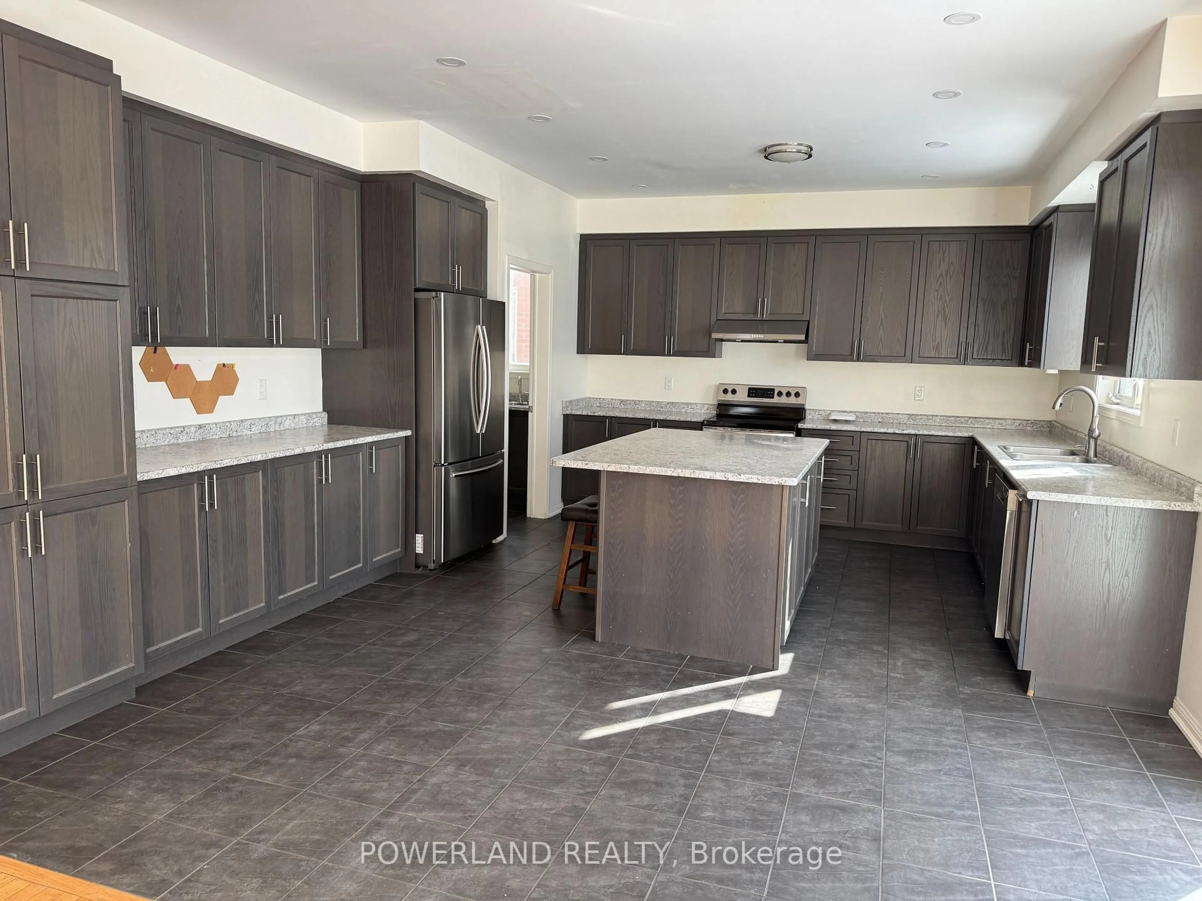 Open concept kitchen, ceramic/tile floor for 3 Fairgrounds Lane, Brock Ontario L0C 1H0