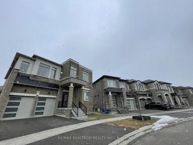 28 Tipp Dr, Richmond Hill 2
