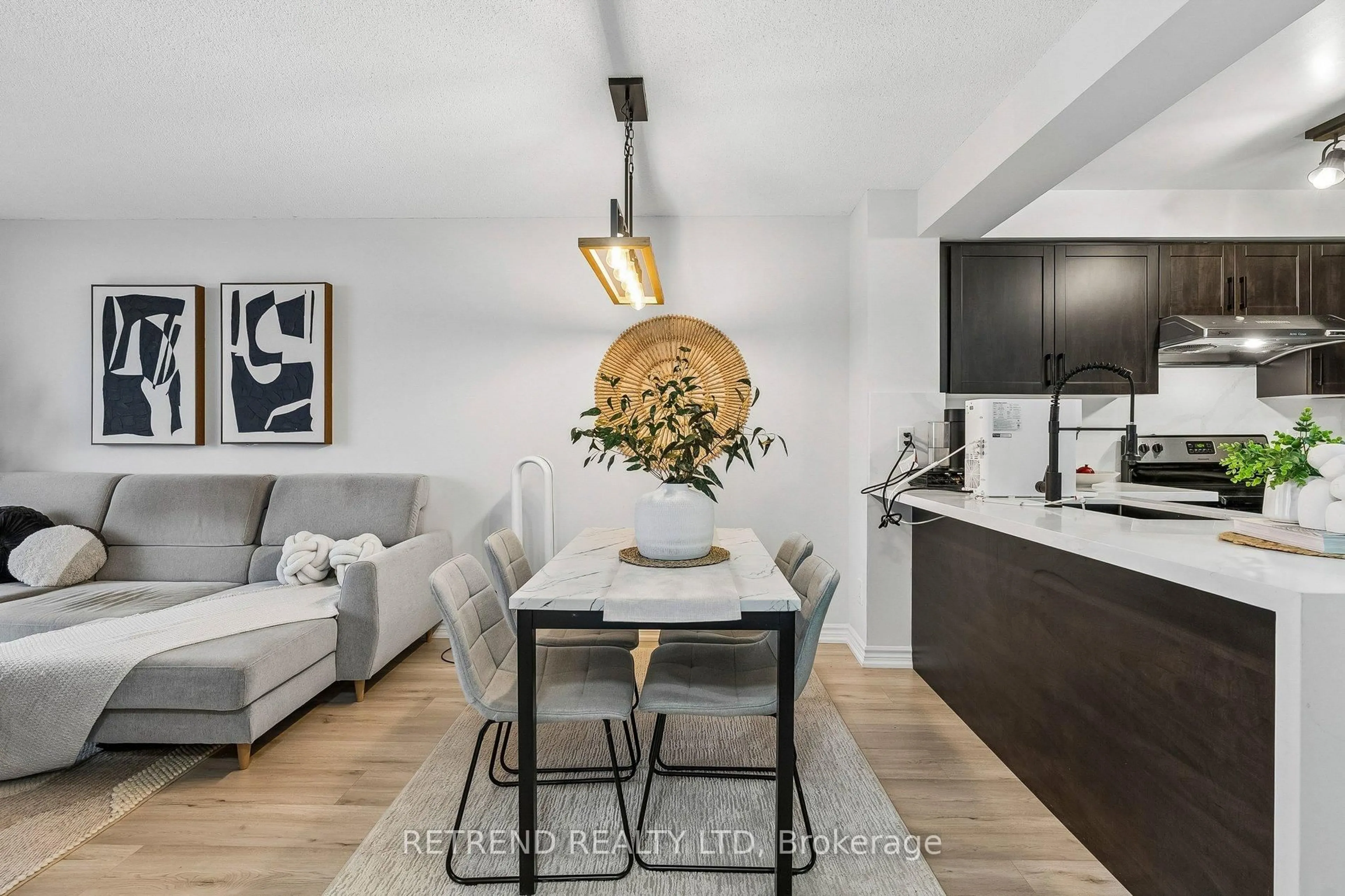 Open concept kitchen, unknown for 310 Red Maple Rd #602, Richmond Hill Ontario L4C 0T7