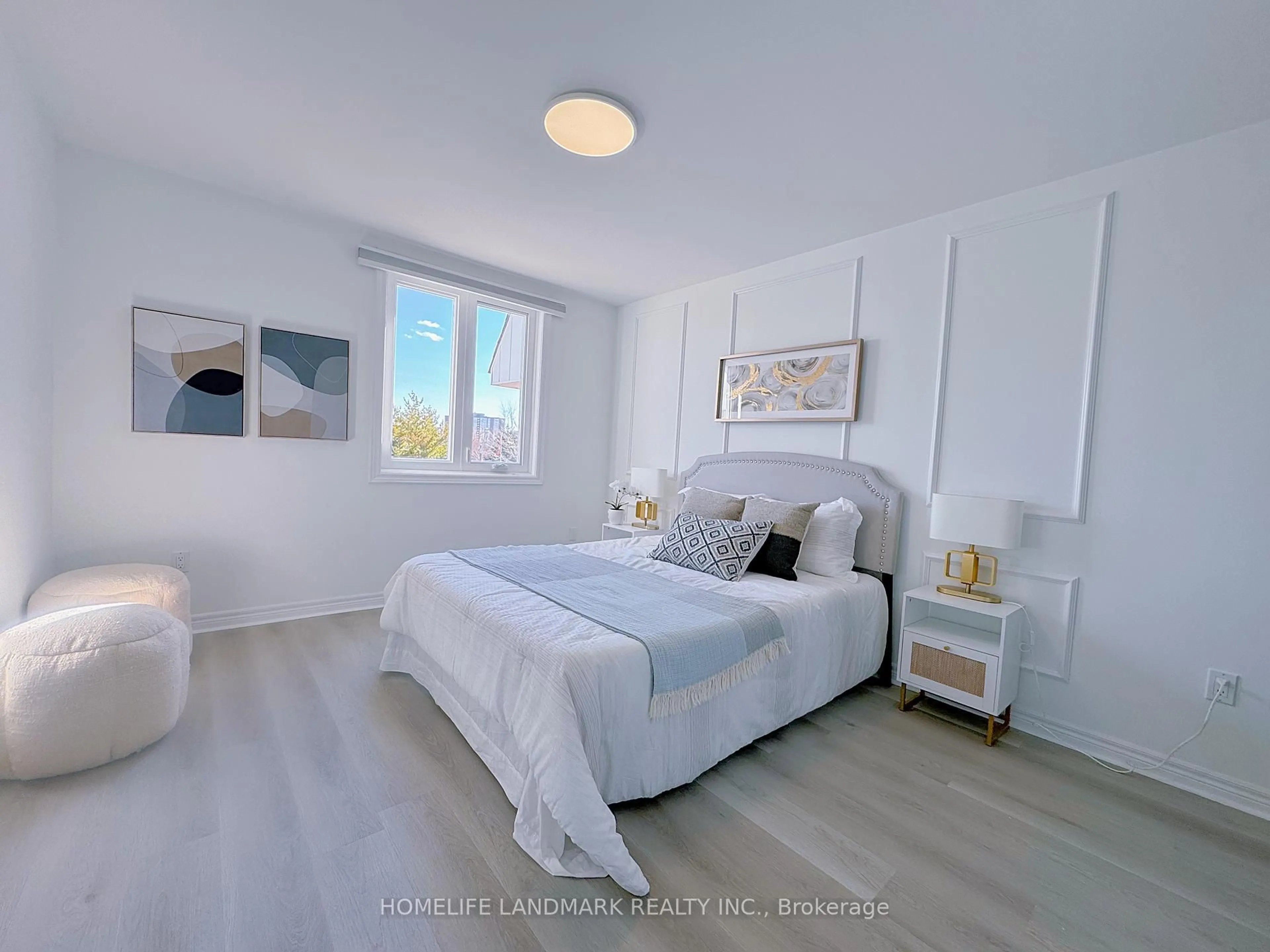 Bedroom with bed, unknown for 75 Weldrick Rd #614, Richmond Hill Ontario L4C 0H9