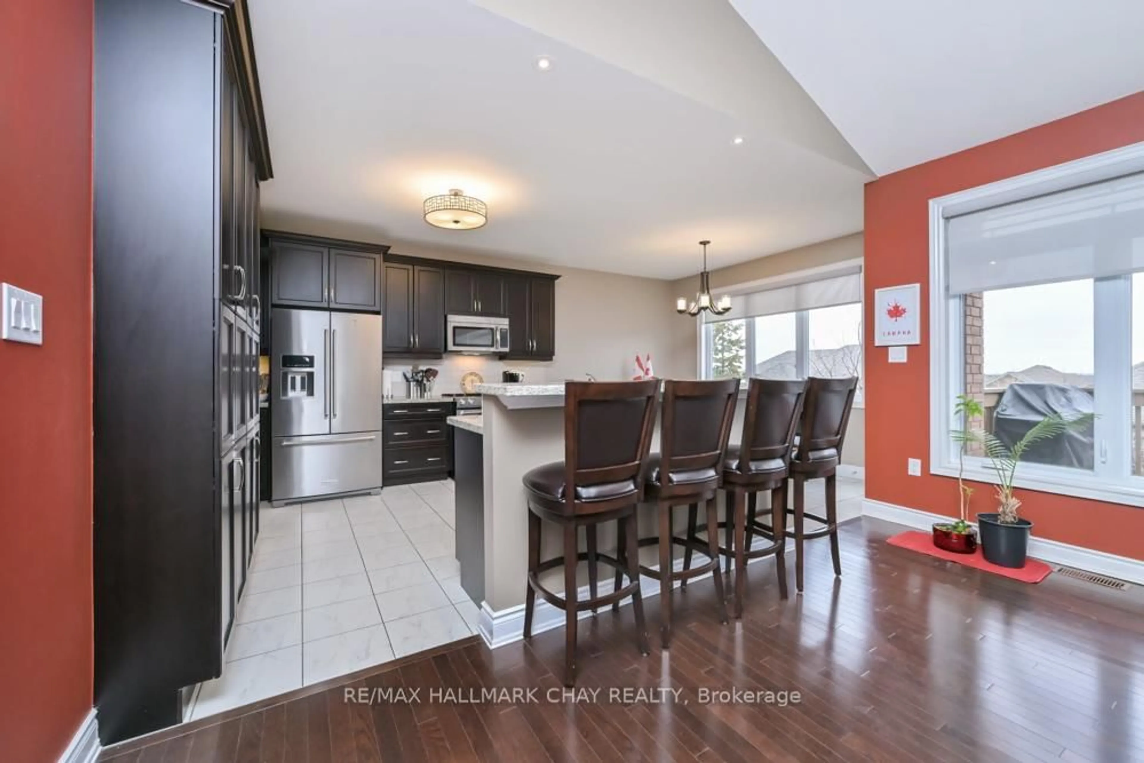 Open concept kitchen, unknown for 26 Upper Highland, New Tecumseth Ontario L9R 0K5