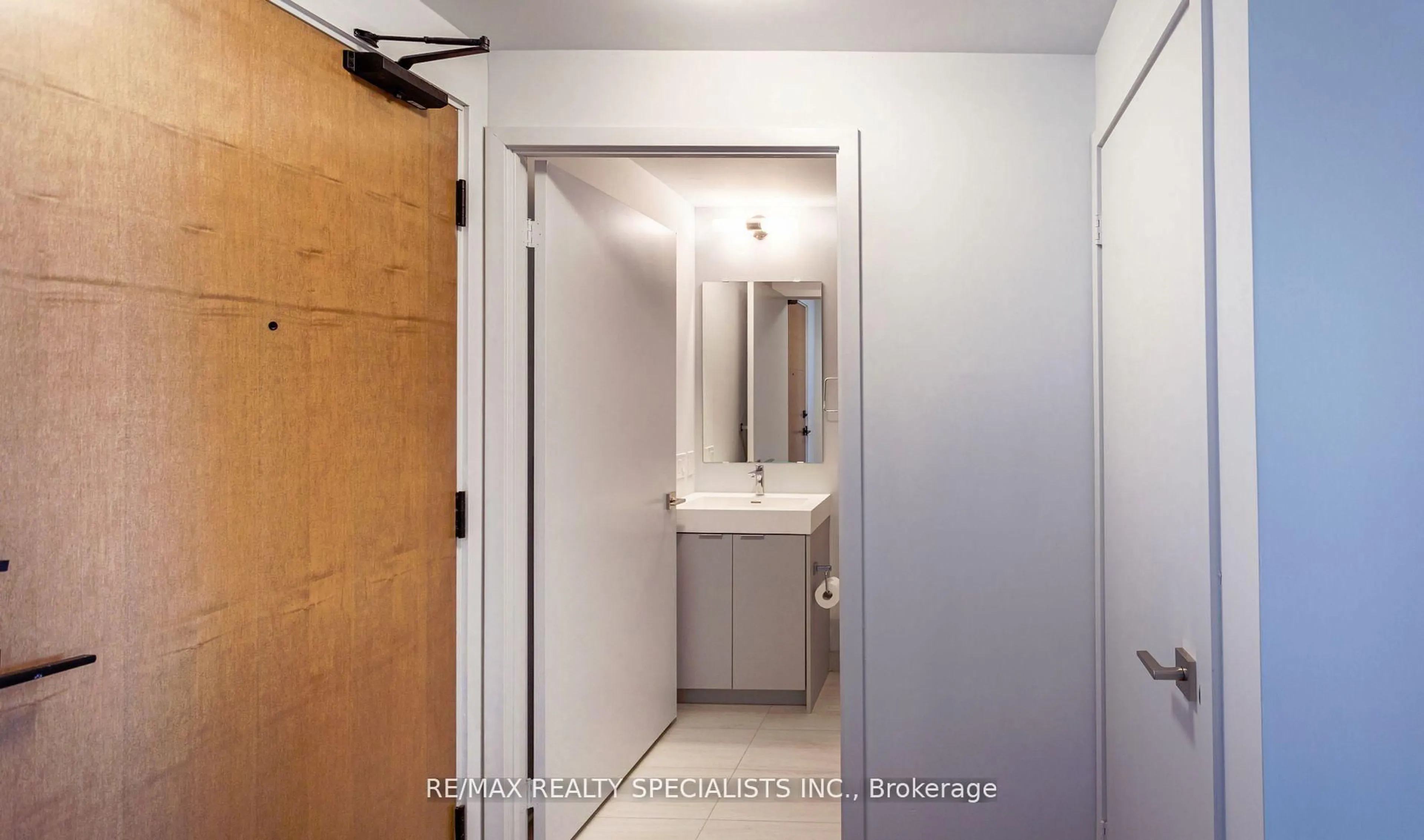 Unknown for 2920 Highway 7 #1504, Vaughan Ontario L4K 0P4