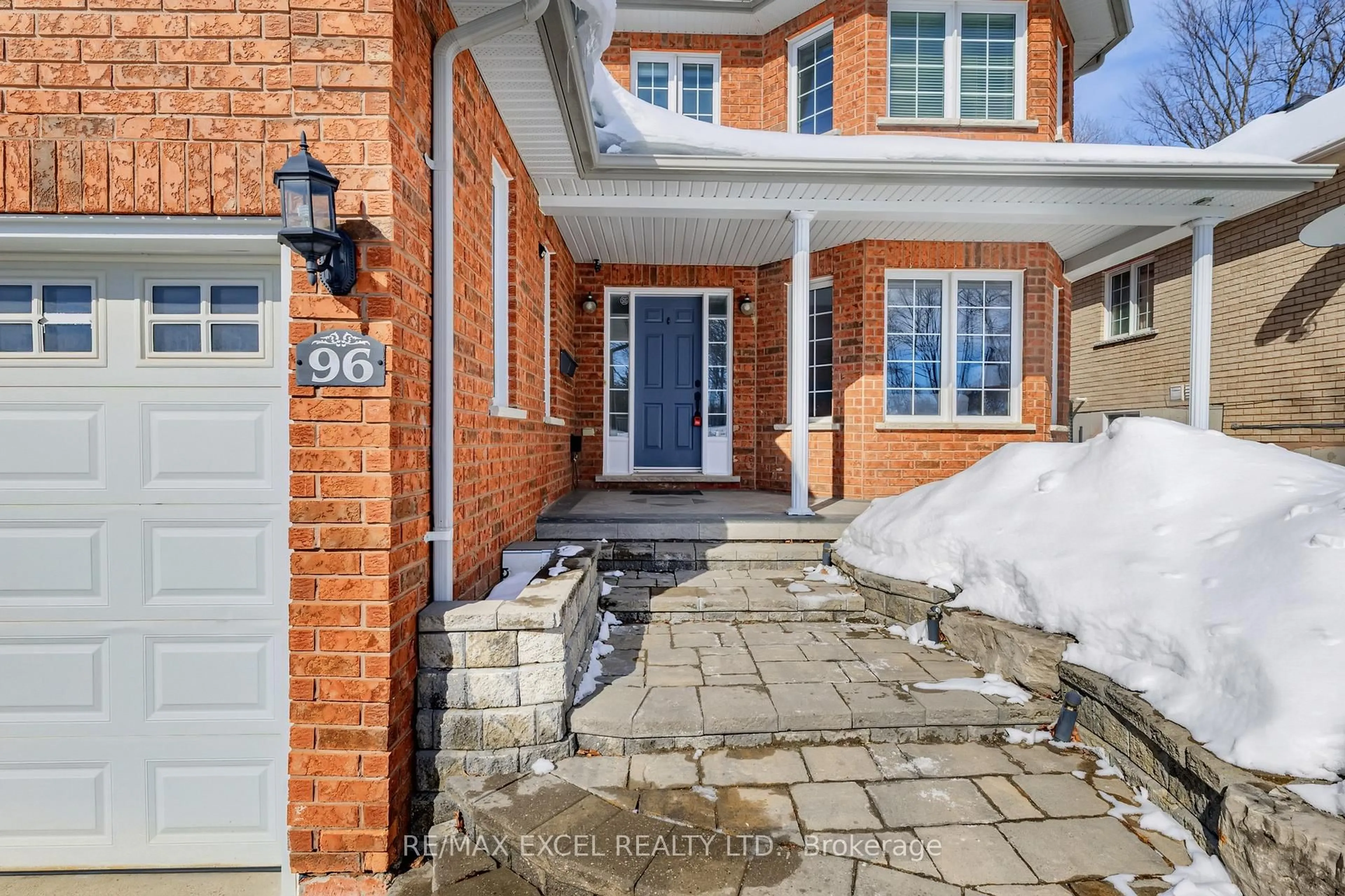 Home with brick exterior material, street for 96 Ferncroft Dr, Georgina Ontario L4P 4G7