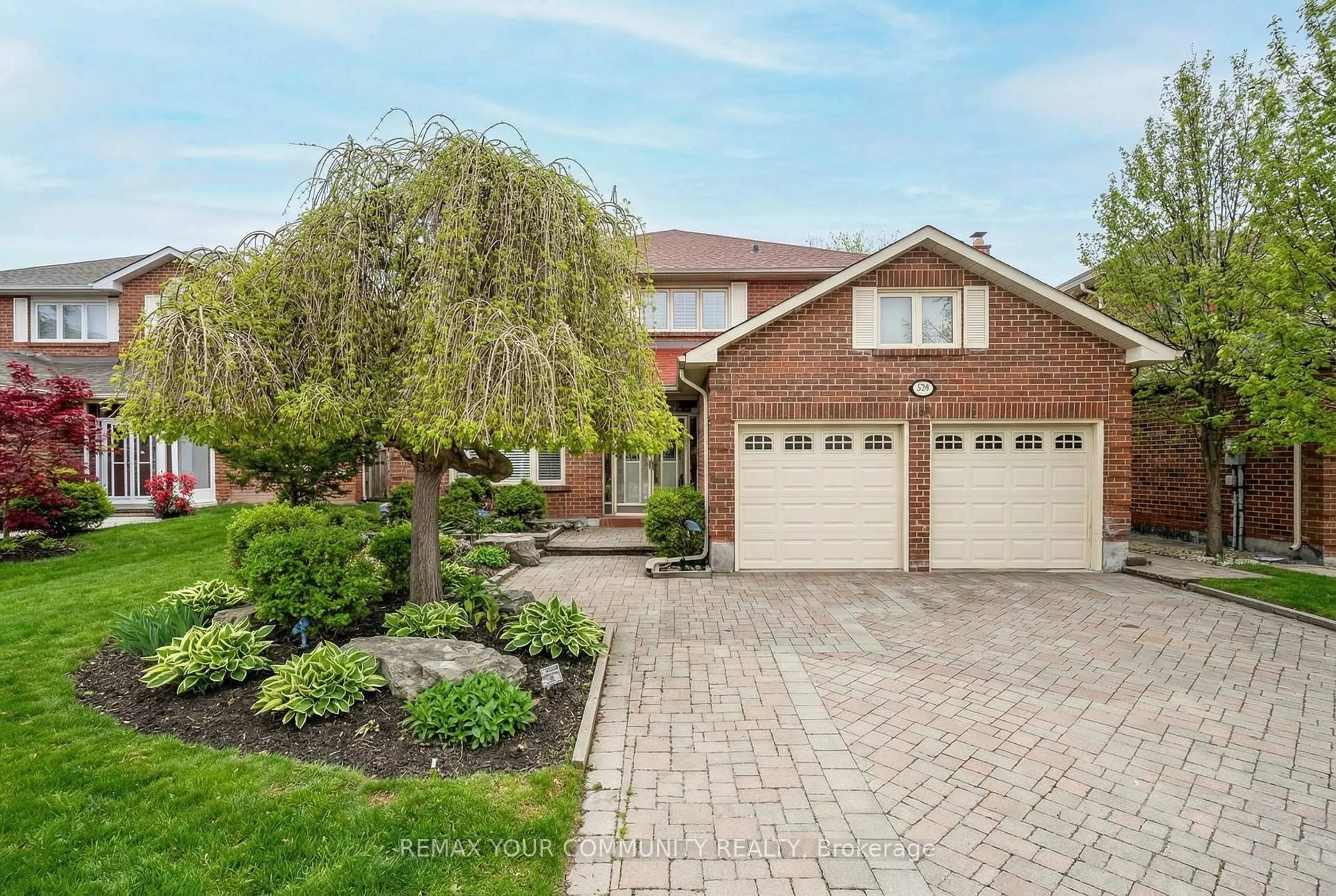 Home with brick exterior material, street for 139 Larkin Ave, Markham Ontario L3P 4Y4