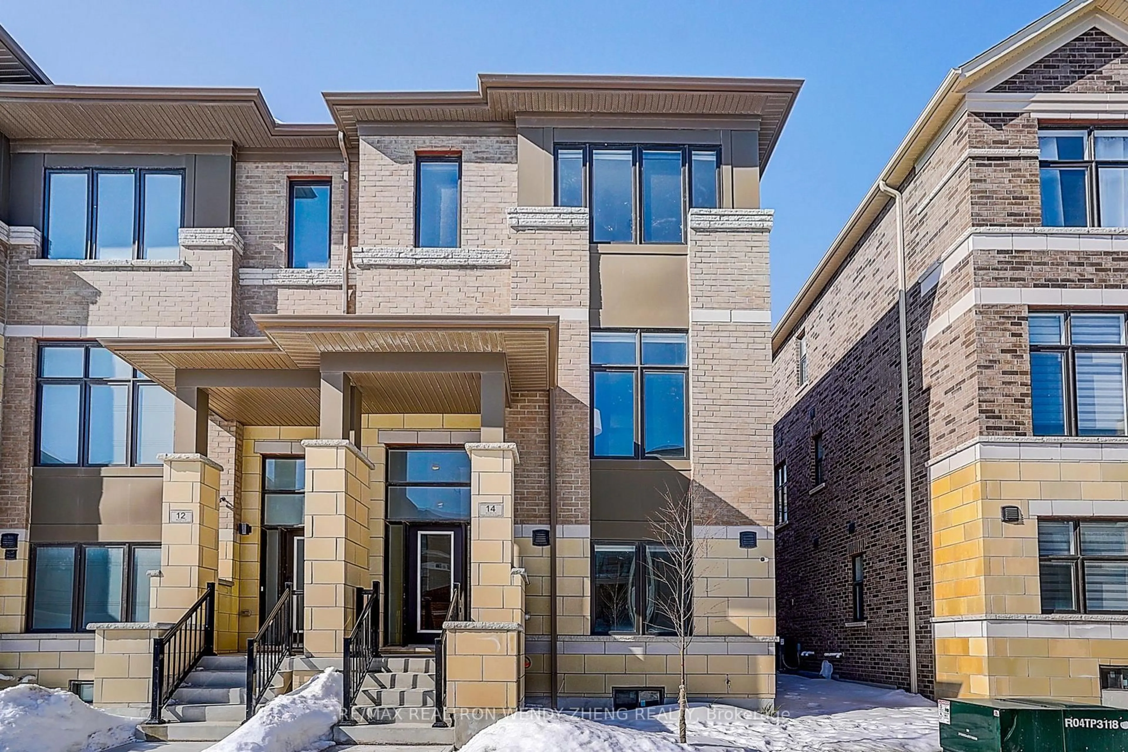 Home with brick exterior material, street for 14 Kahshe Lane, Richmond Hill Ontario L4S 0N7