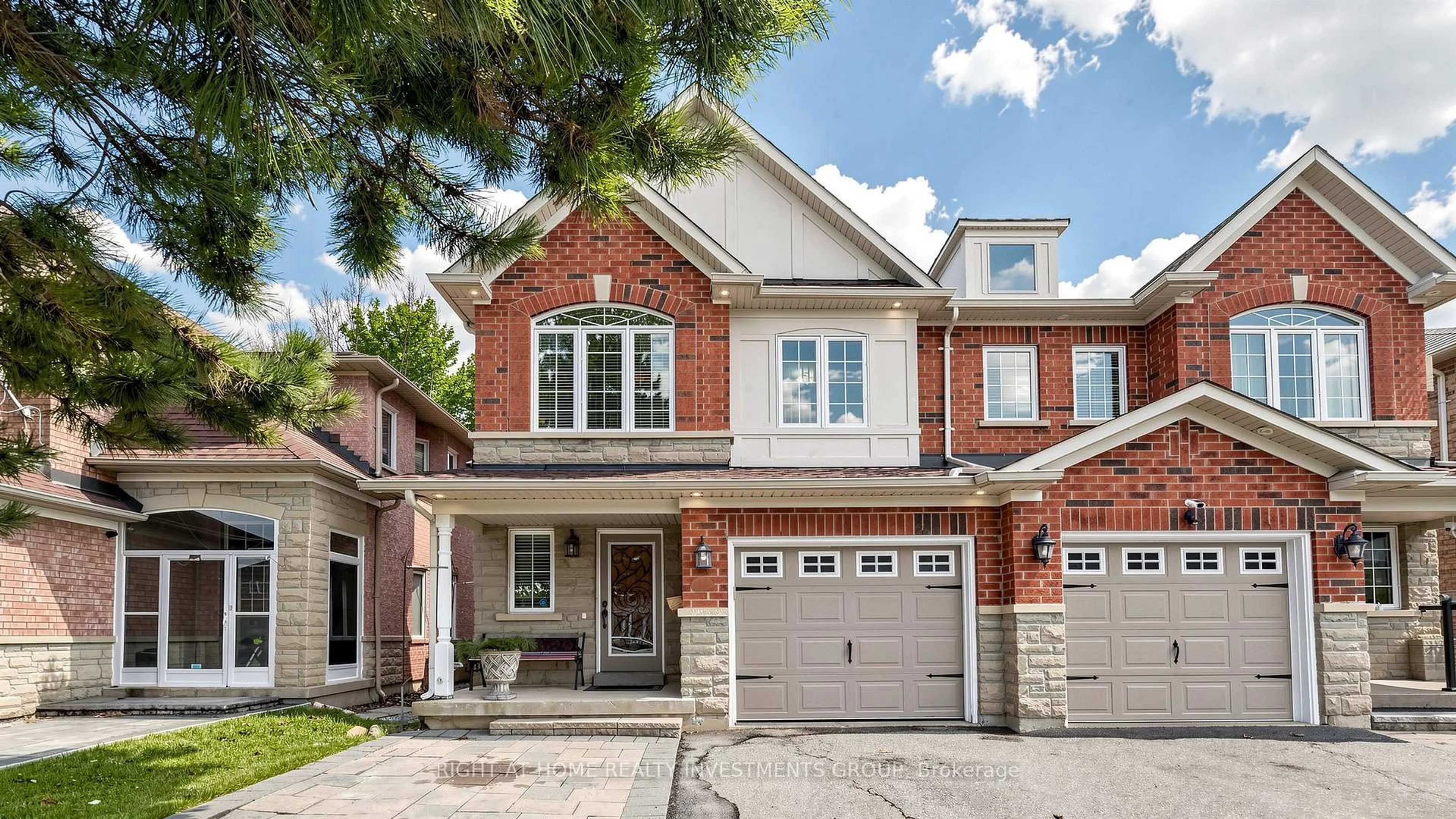 Home with brick exterior material, street for 48 Idyllwood Ave, Richmond Hill Ontario L4S 2P3