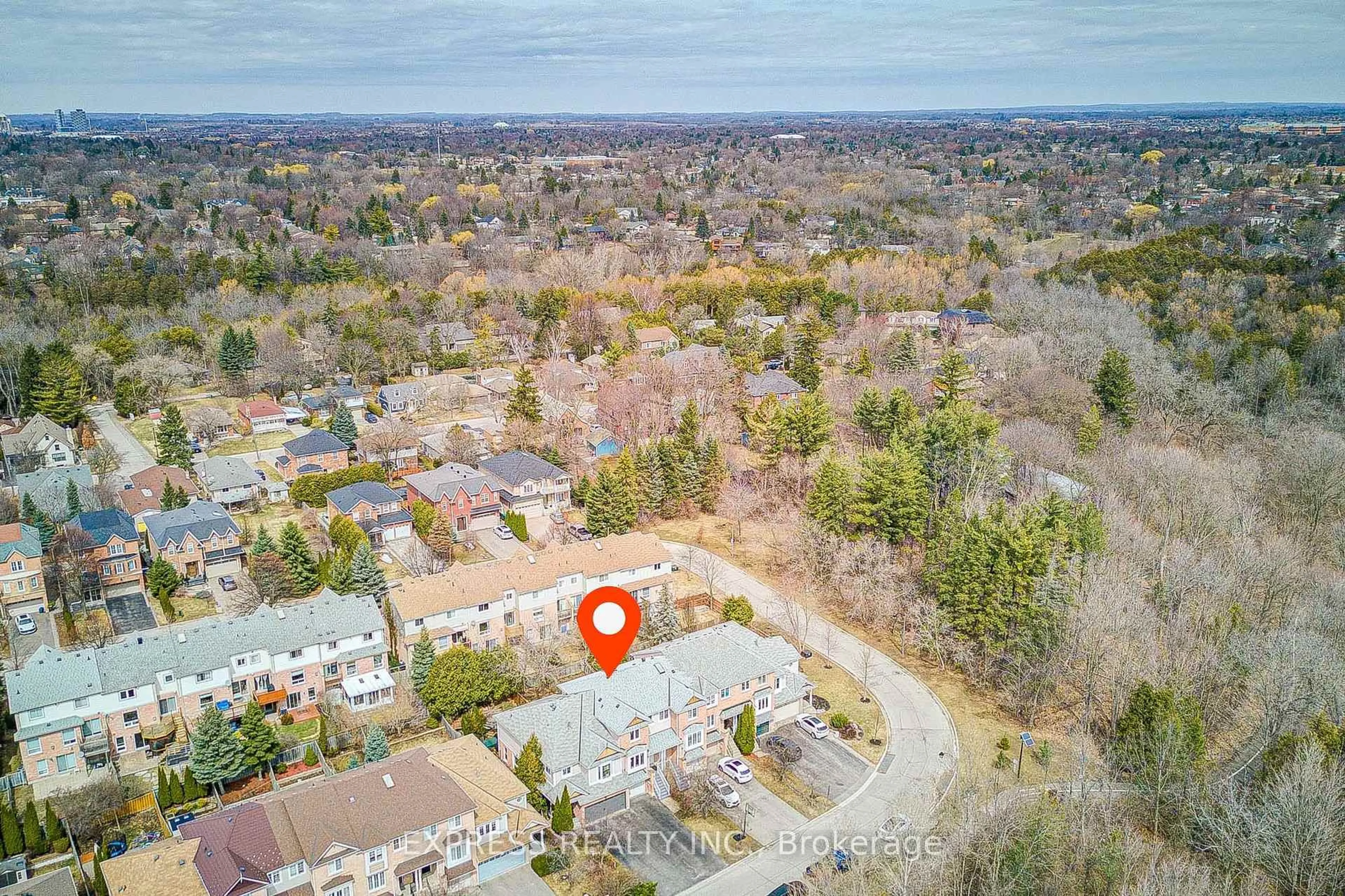 A pic from outside/outdoor area/front of a property/back of a property/a pic from drone, forest/trees view for 42 Charlotte Angliss Rd, Markham Ontario L3P 7W6