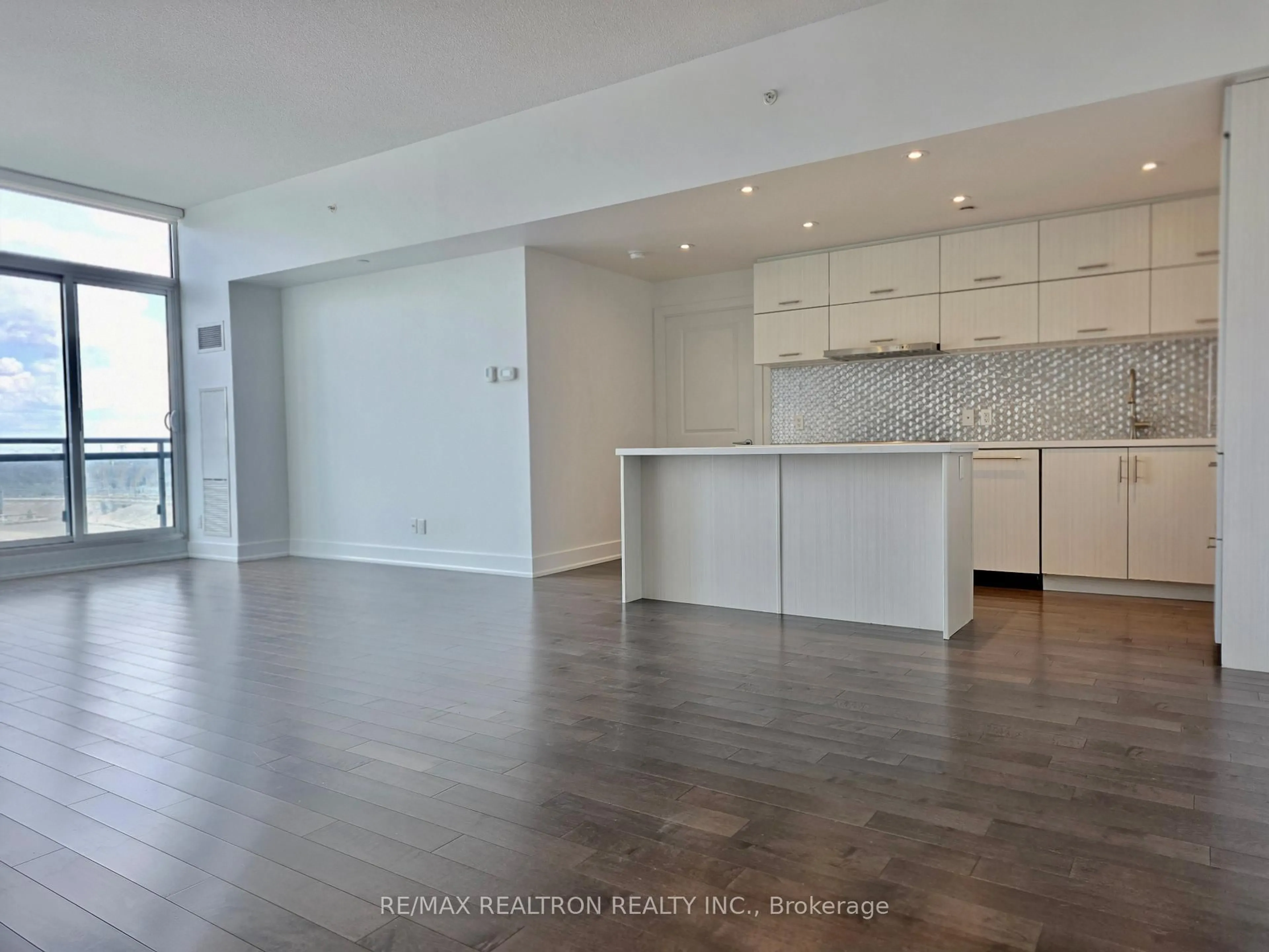 Open concept kitchen, unknown for 8081 Birchmount Rd #1601, Markham Ontario L6G 0G5