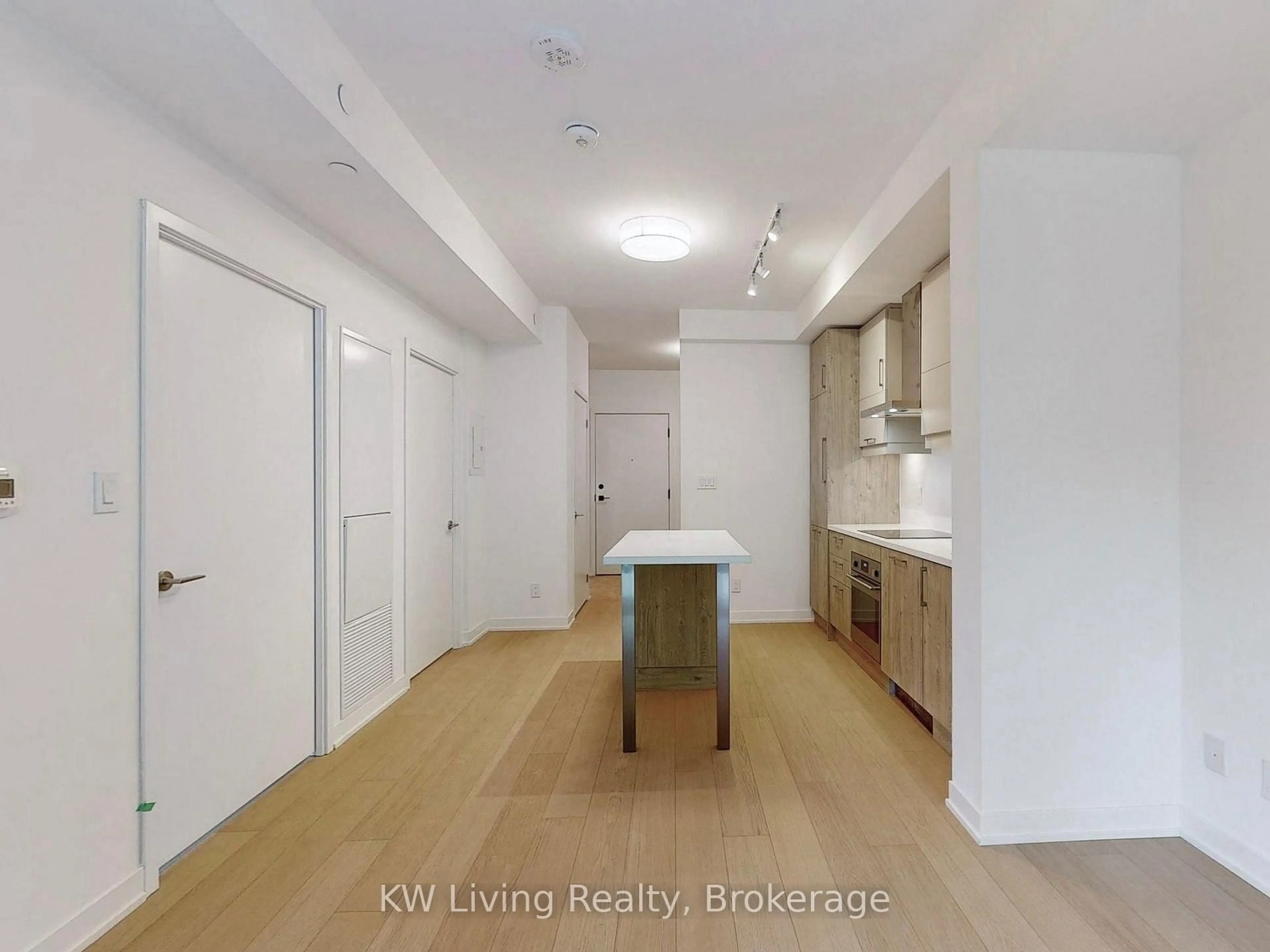 Unknown for 292 Verdale Crossing #502, Markham Ontario L6G 0H6