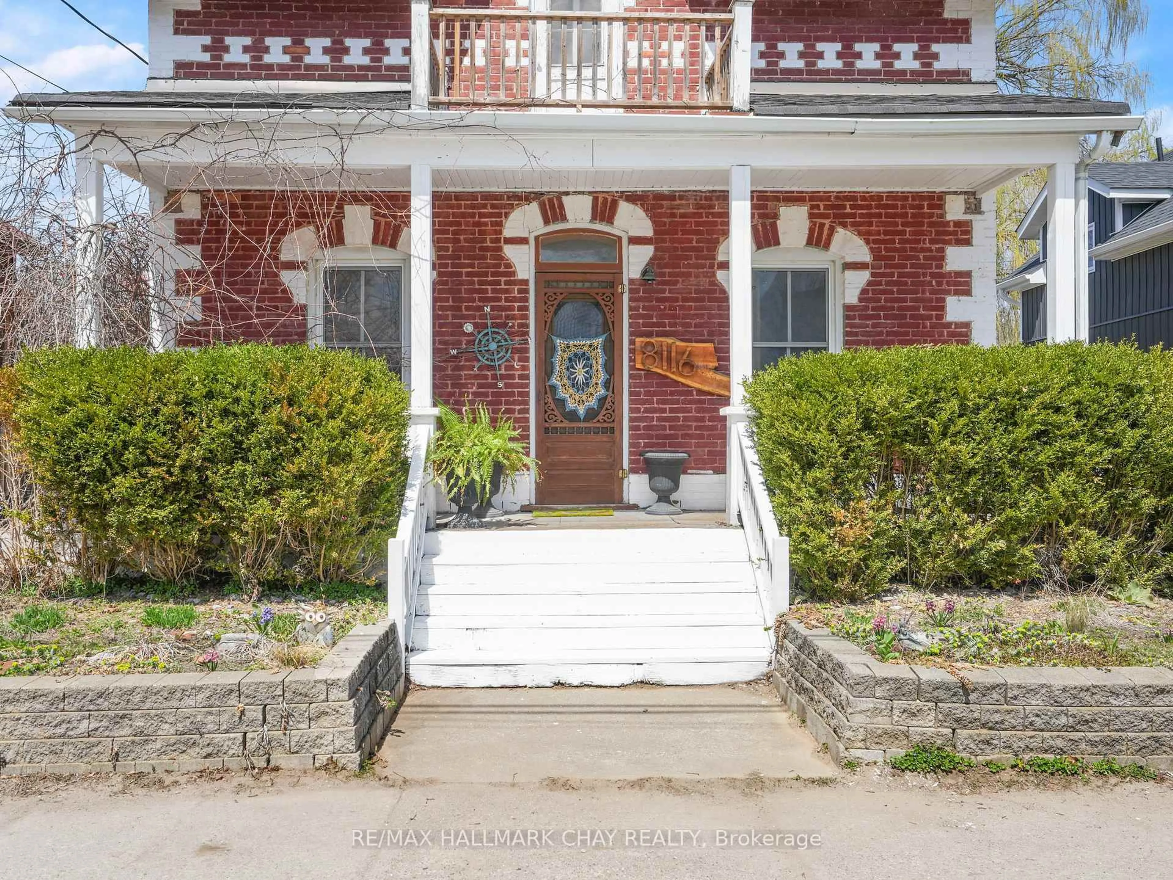 Unknown for 8116 Main St, Adjala-Tosorontio Ontario L0L 1J0