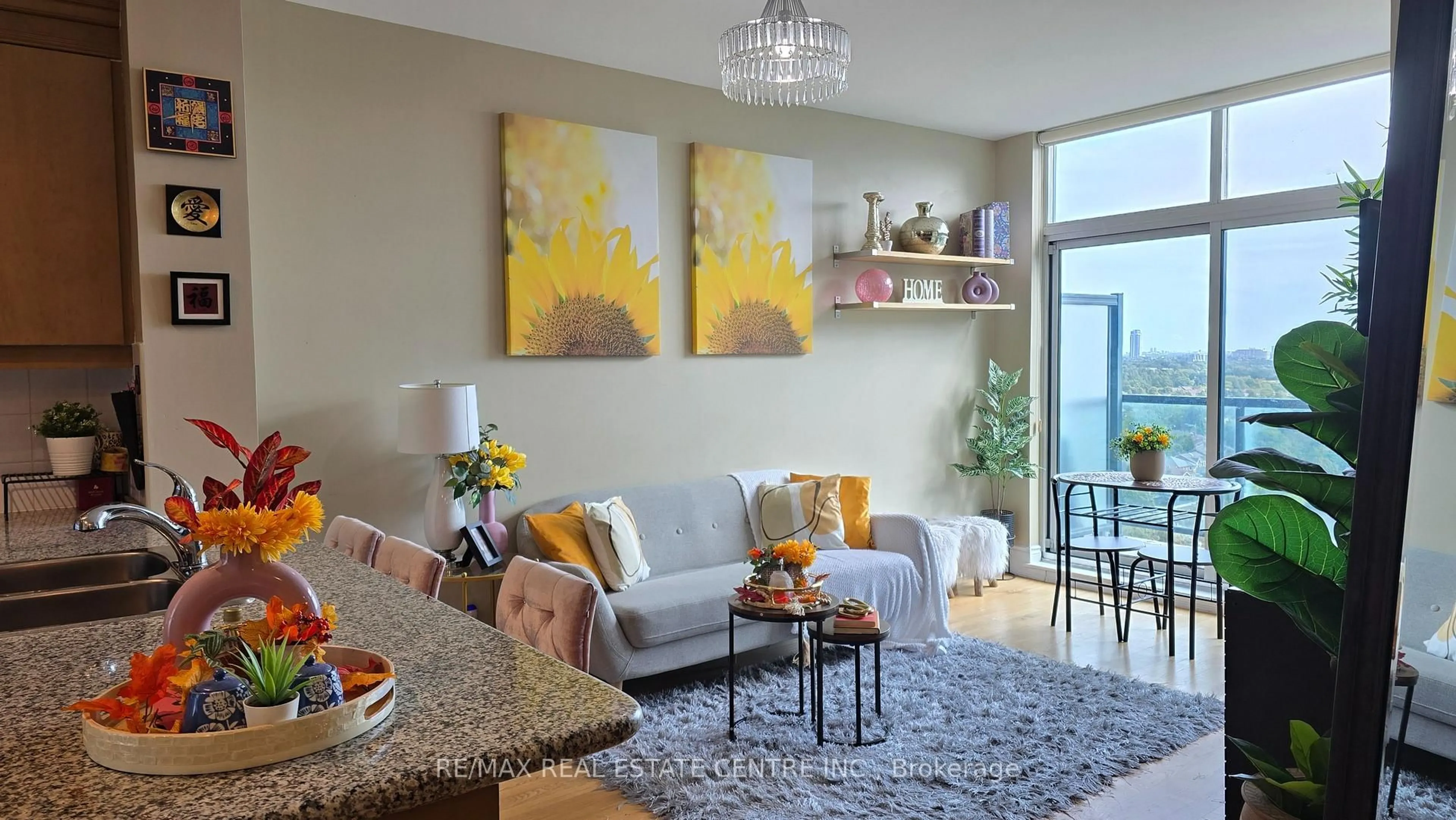 Living room with furniture, unknown for 18 Harding Blvd #PH207, Richmond Hill Ontario L4C 0T3