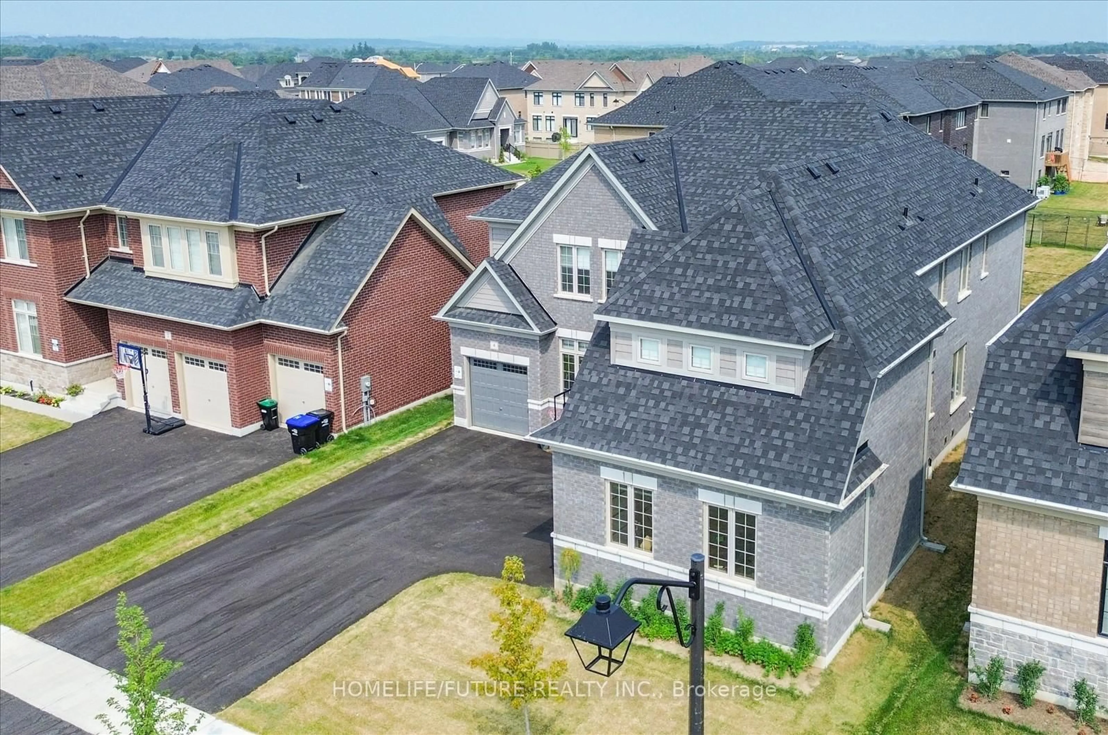 A pic from outside/outdoor area/front of a property/back of a property/a pic from drone, street for 4 Emerald Grve, Adjala-Tosorontio Ontario L0G 1W0
