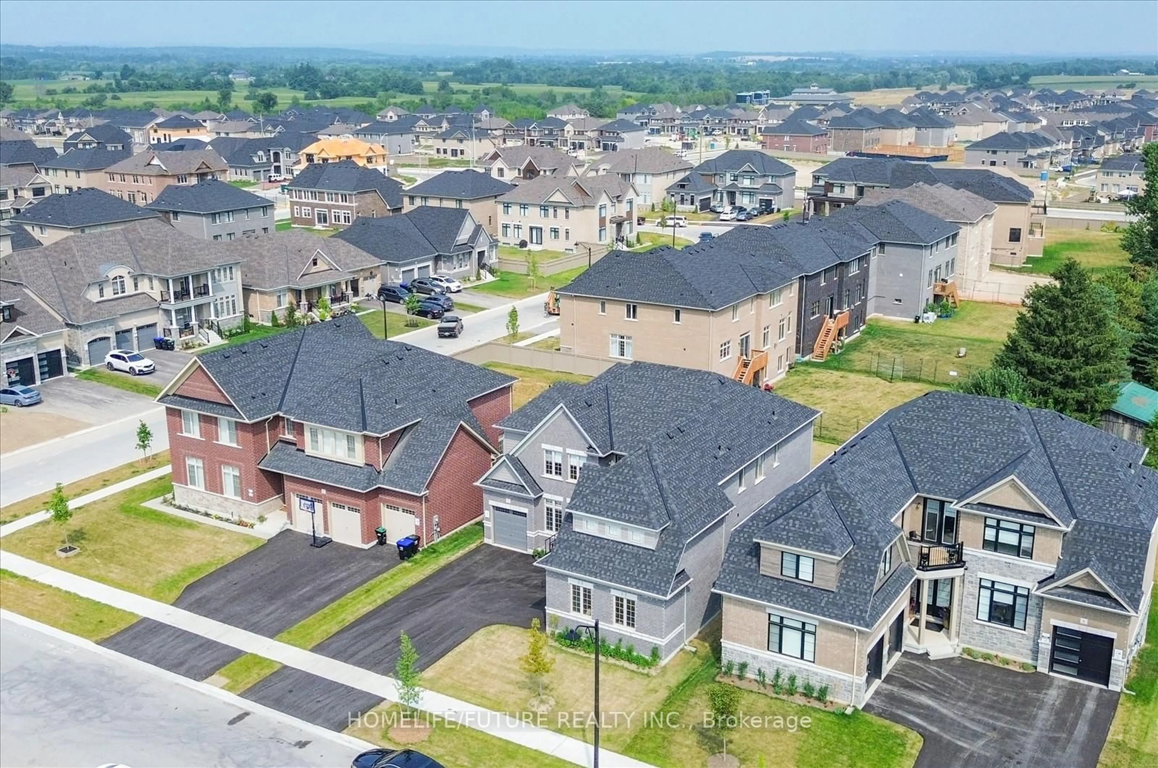 A pic from outside/outdoor area/front of a property/back of a property/a pic from drone, street for 4 Emerald Grve, Adjala-Tosorontio Ontario L0G 1W0