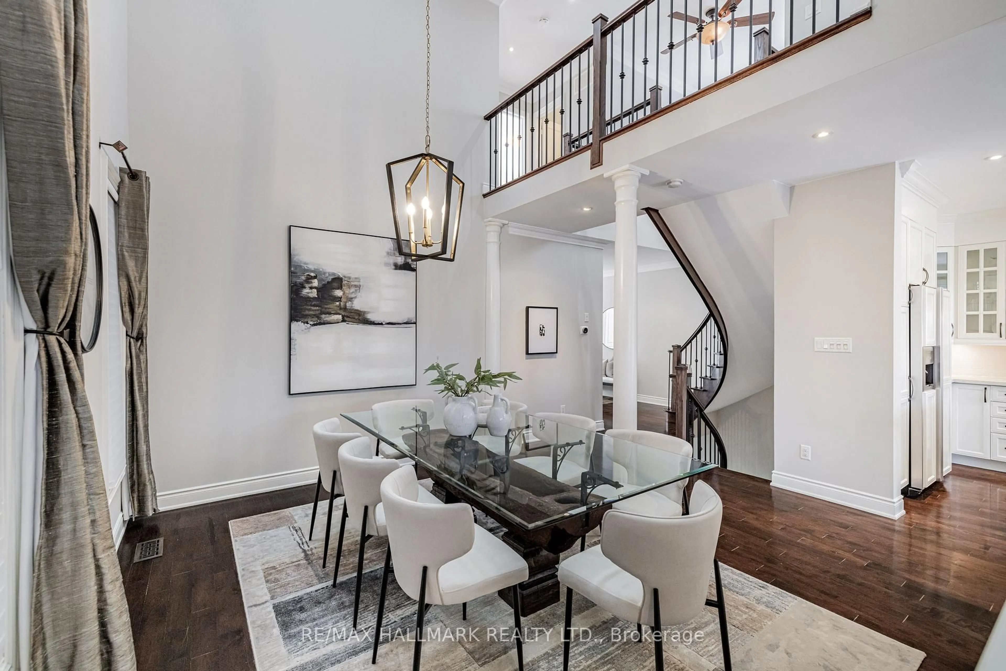 Dining room, unknown for 48 Stonecliffe Cres, Aurora Ontario L4G 7Z6