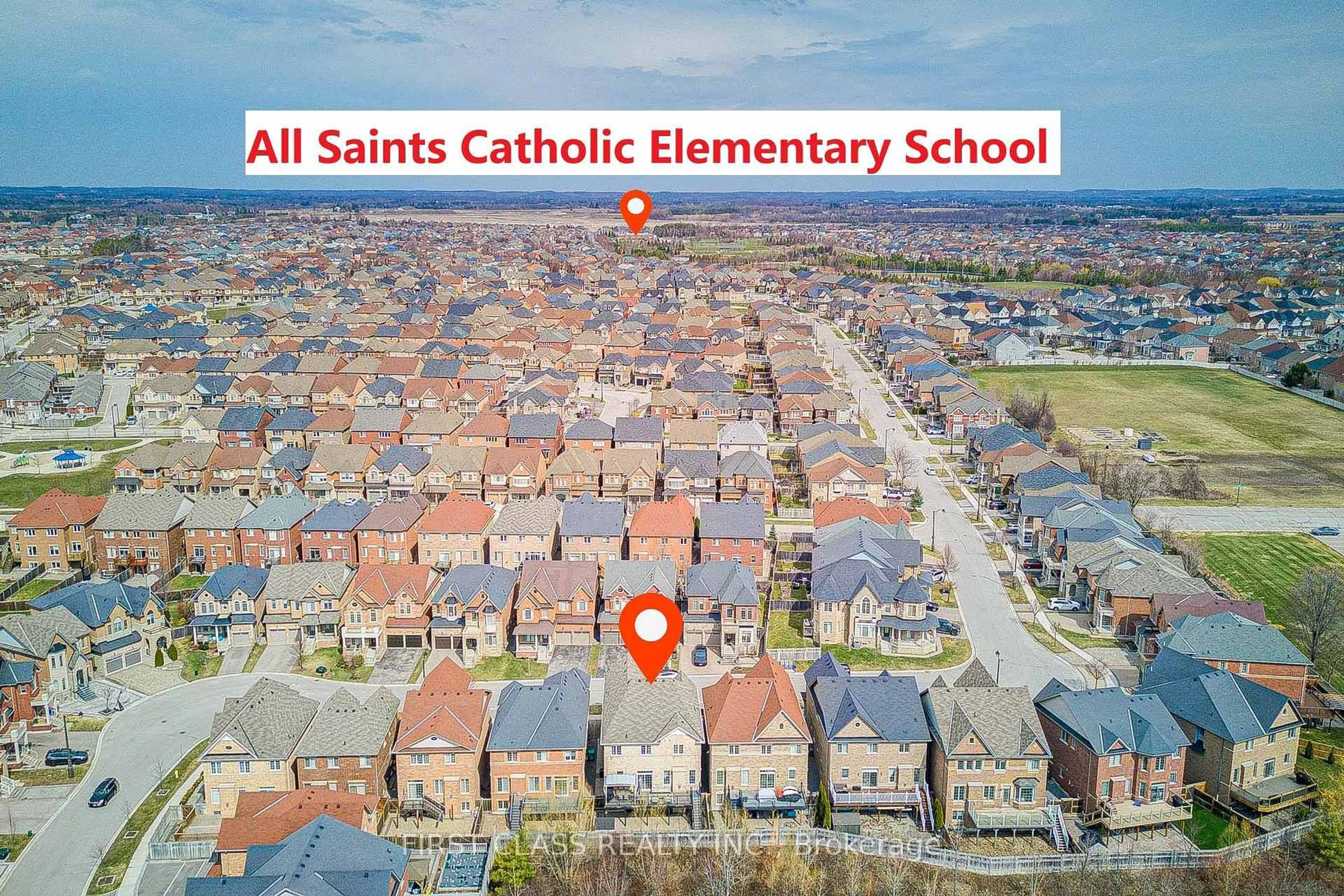 A pic from outside/outdoor area/front of a property/back of a property/a pic from drone, street for 41 William Bartlett Dr, Markham Ontario L6C 0P6