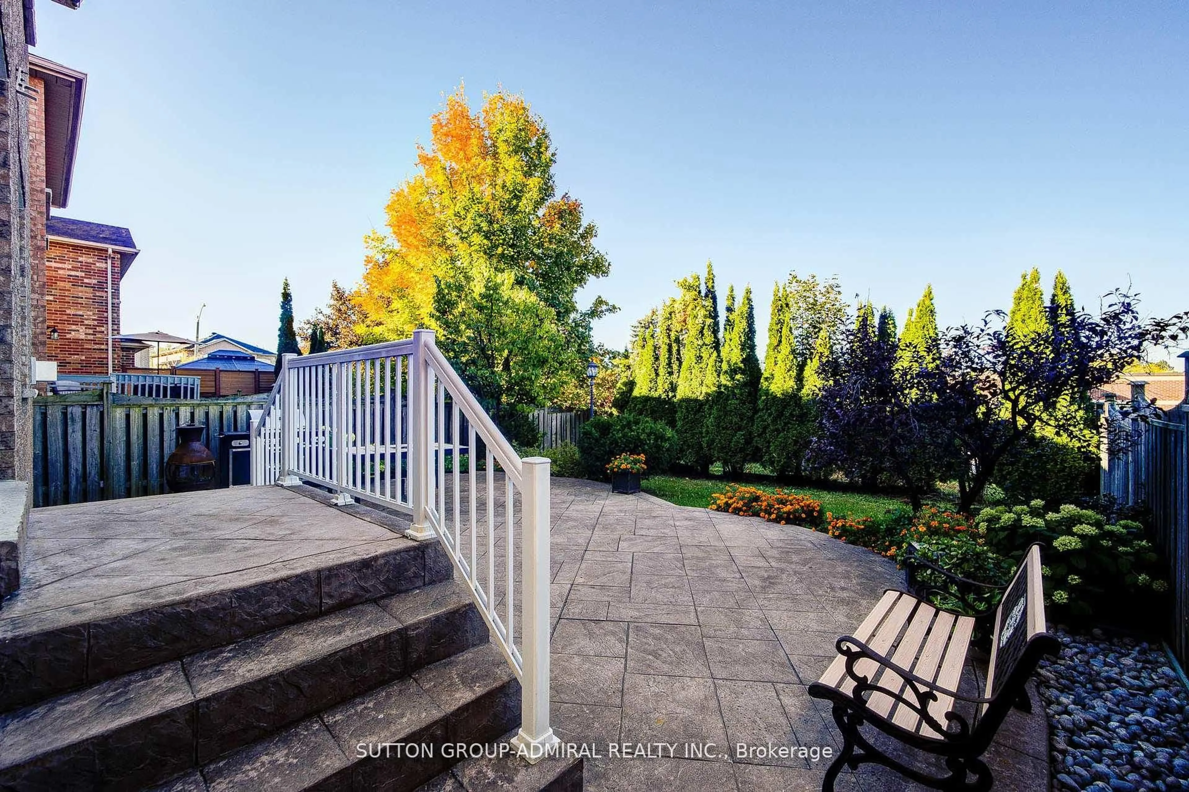 Patio, unknown for 6 Lorridge St, Richmond Hill Ontario L4E 4E6