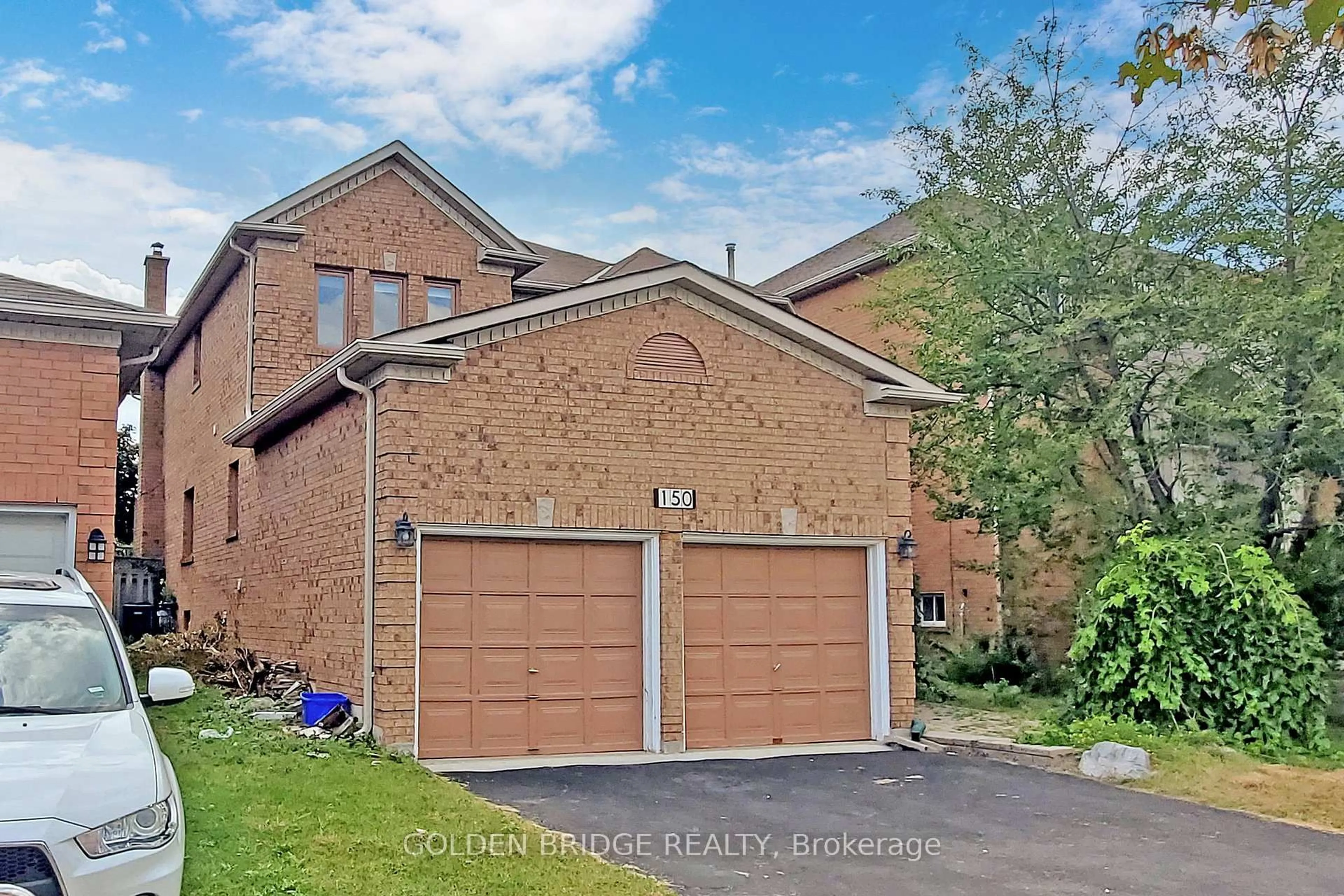 Home with brick exterior material, street for 150 Larratt Lane, Richmond Hill Ontario L4C 0E7