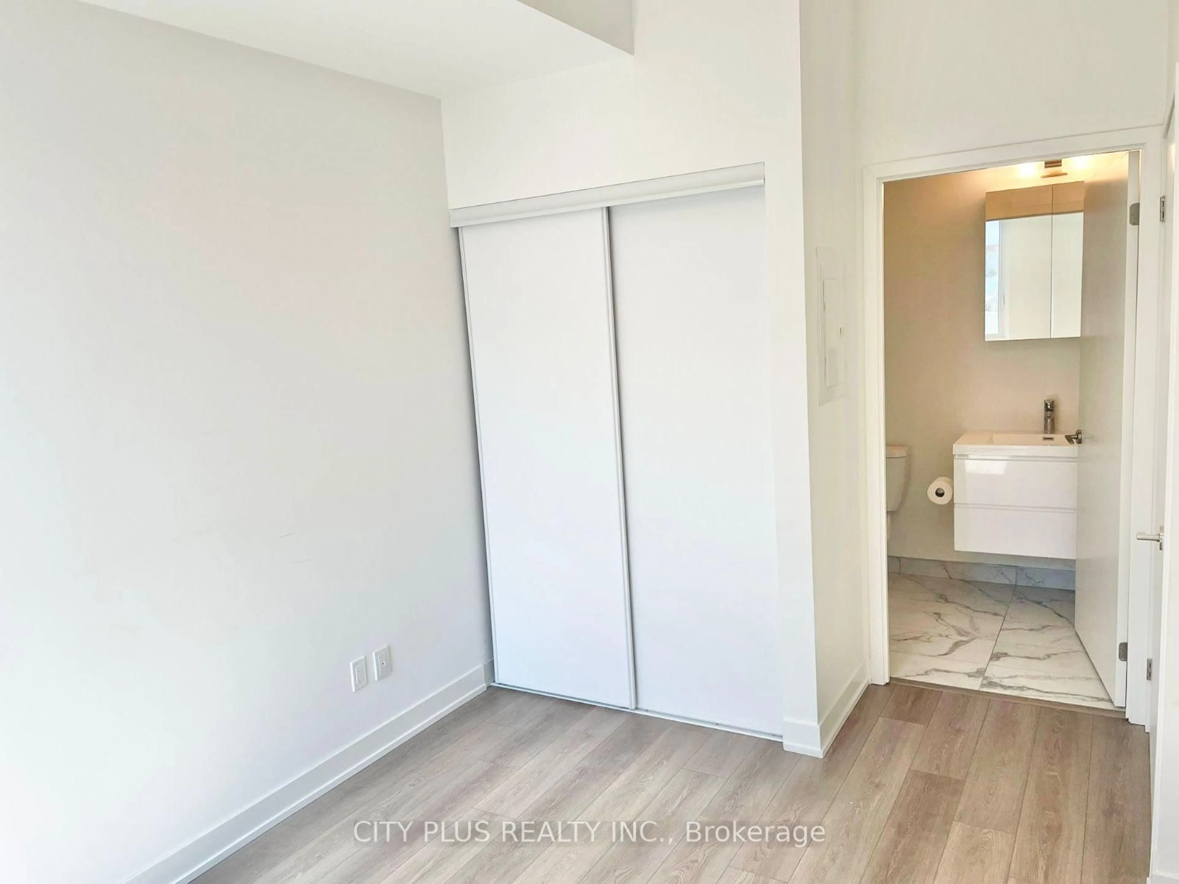 A pic of a room for 38 Simcoe Promenade #C914, Markham Ontario L6G 0H7