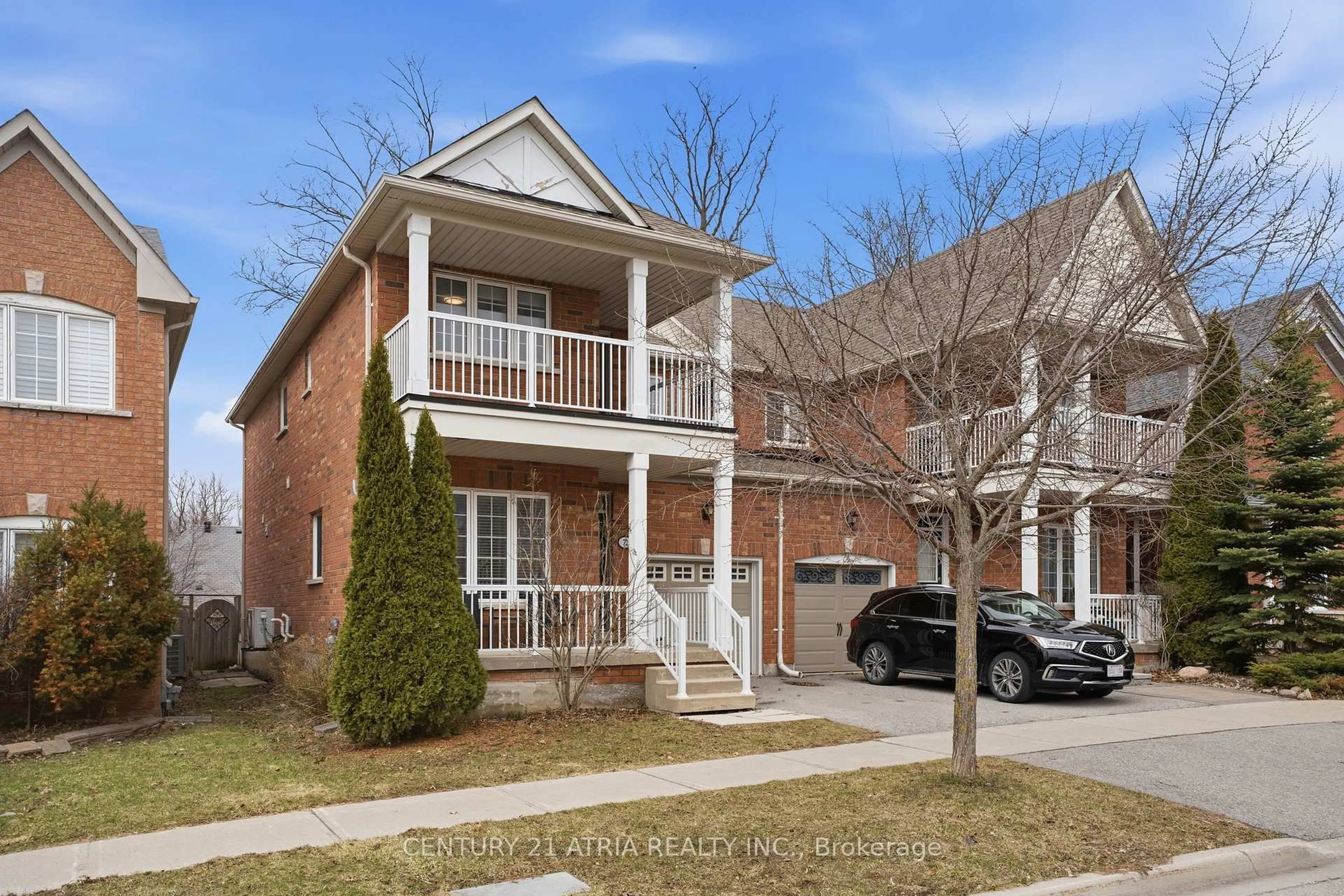 Home with brick exterior material, street for 72 Dovetail Dr, Richmond Hill Ontario L4E 5A7