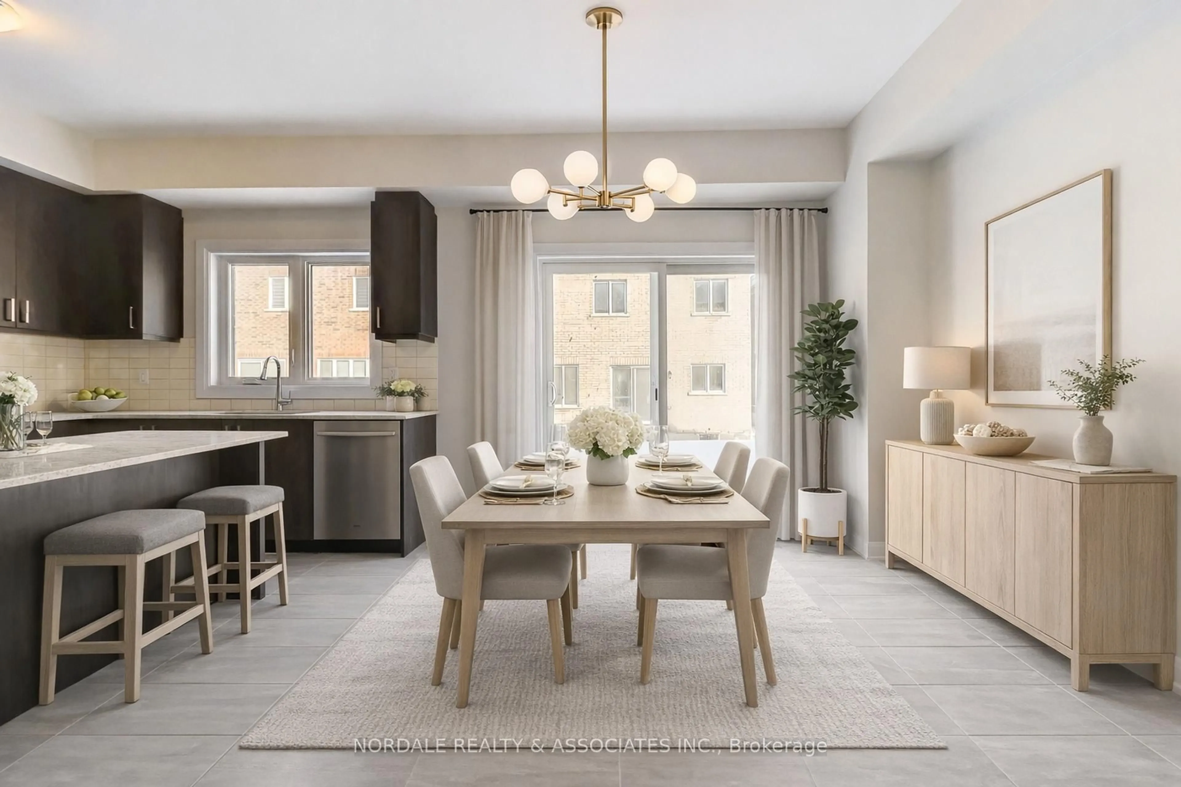 Dining room, ceramic/tile floor for 176 Seguin St, Richmond Hill Ontario L4E 1H8