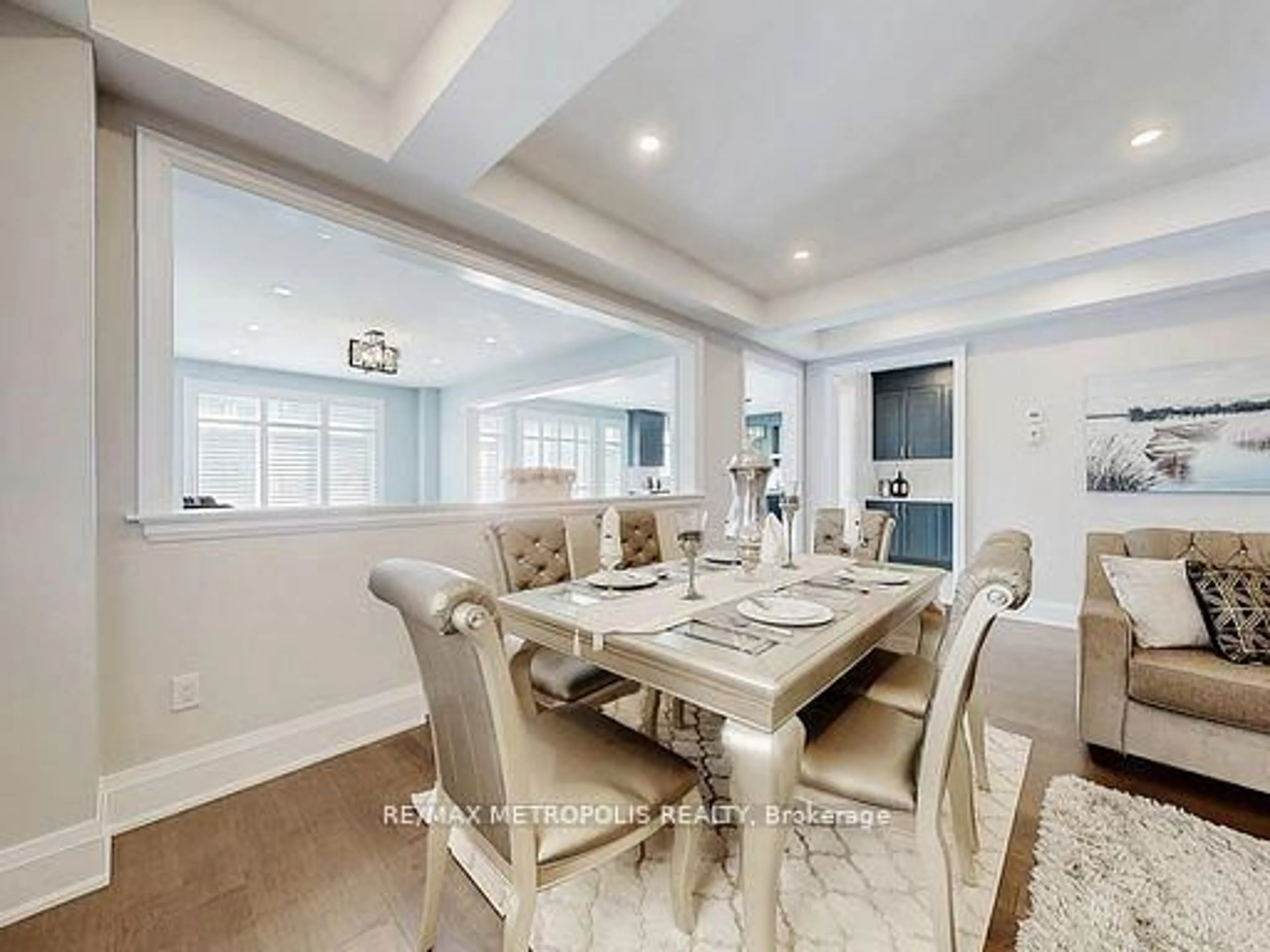 Dining room, ceramic/tile floor for 126 Silk Twist Dr, East Gwillimbury Ontario L9N 0W1