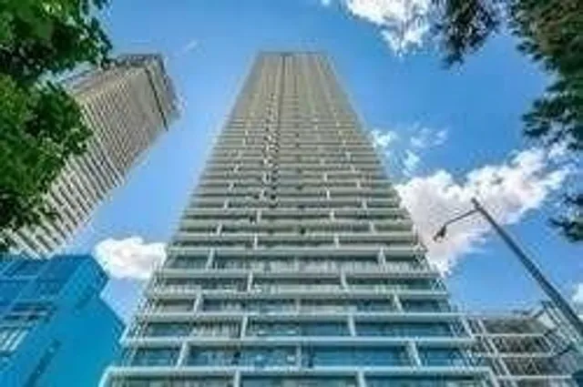 898 Portage Pkwy #1001, Vaughan 2
