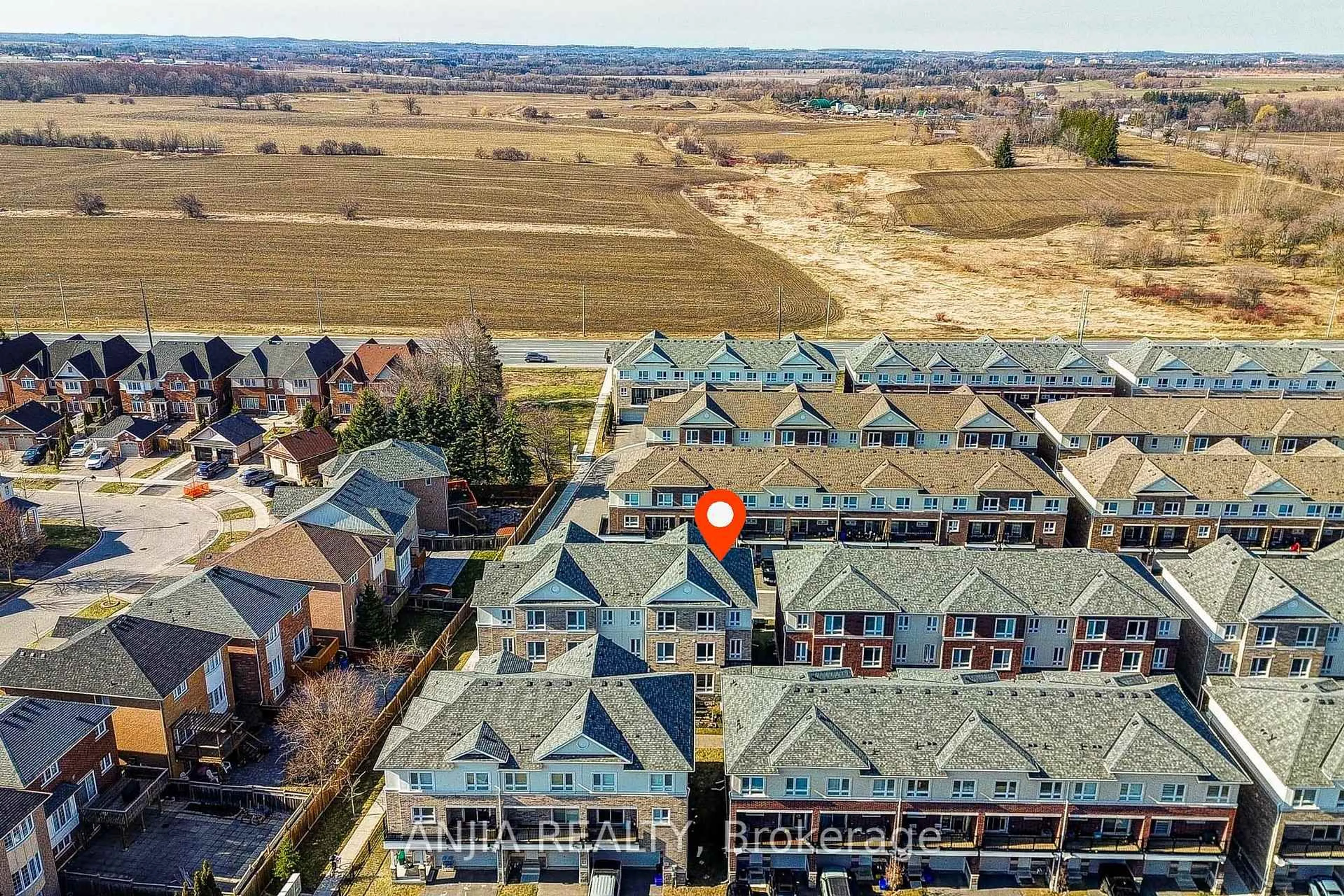 A pic from outside/outdoor area/front of a property/back of a property/a pic from drone, city buildings view from balcony for 64 Chicago Lane, Markham Ontario L6E 2C1