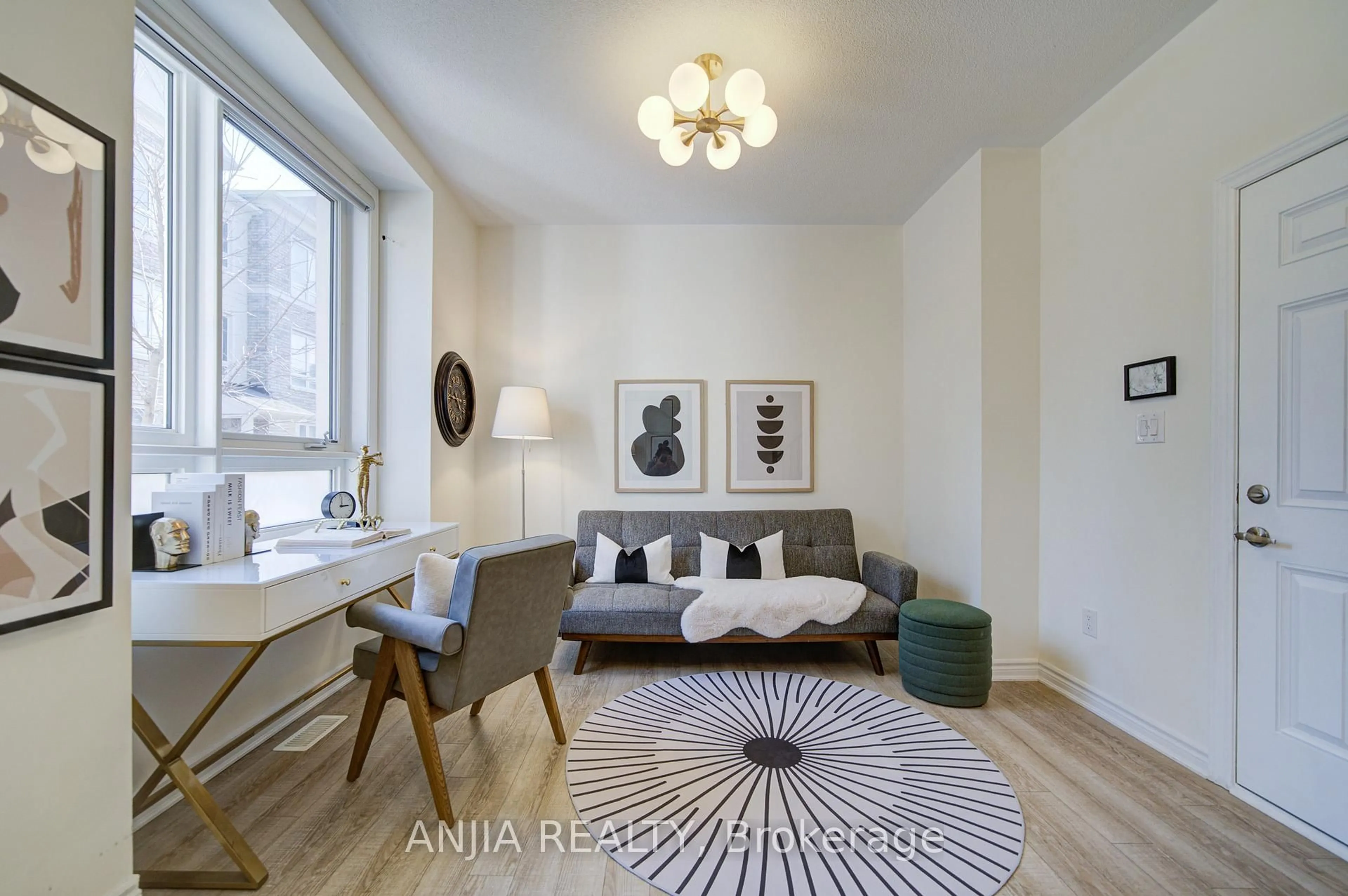 A pic of a room for 64 Chicago Lane, Markham Ontario L6E 2C1