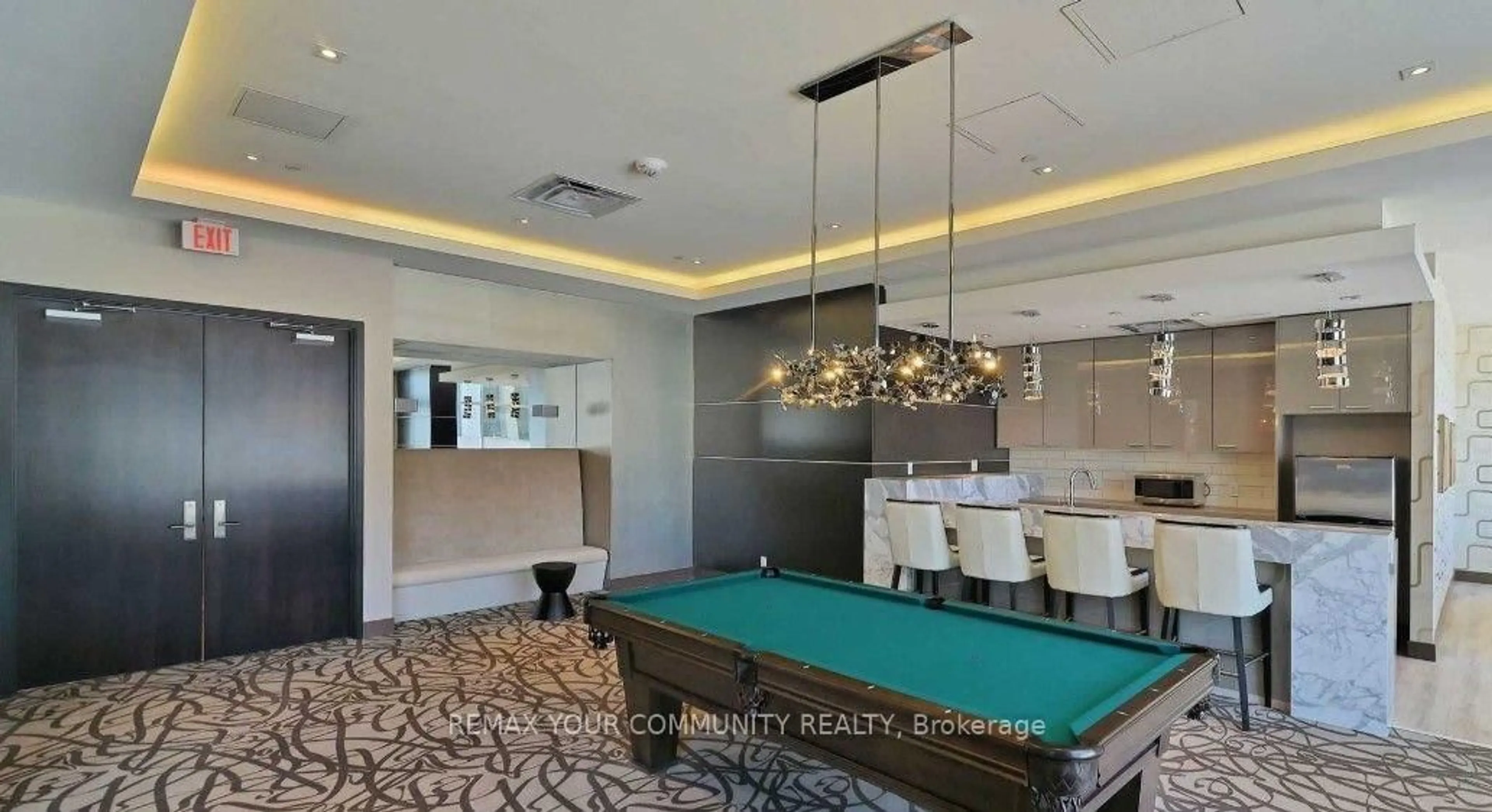 Unknown for 9608 Yonge St #1502 A, Richmond Hill Ontario L4C 1V6