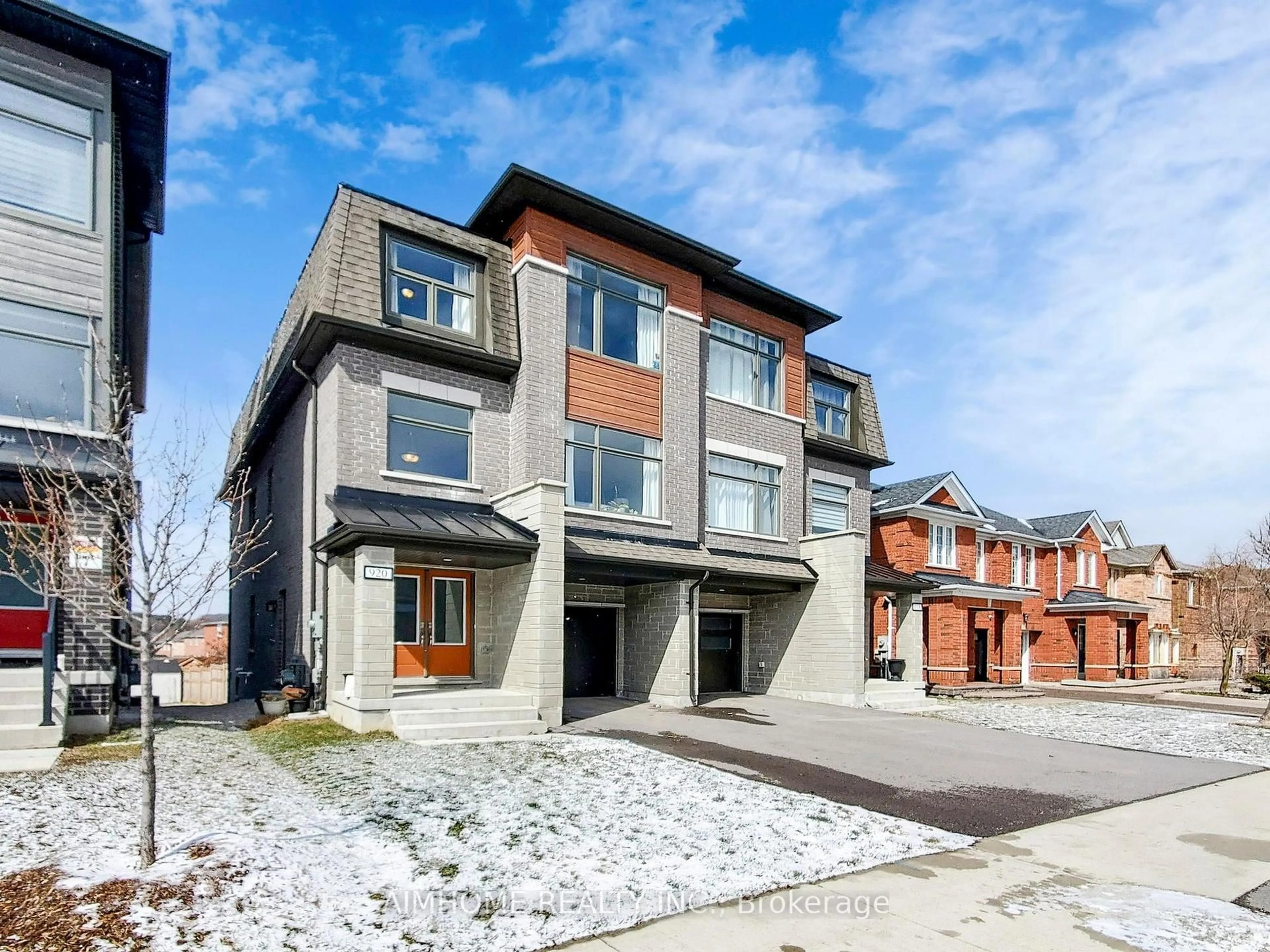 Home with brick exterior material, street for 920 Isaac Phillips Way, Newmarket Ontario L3X 0M7