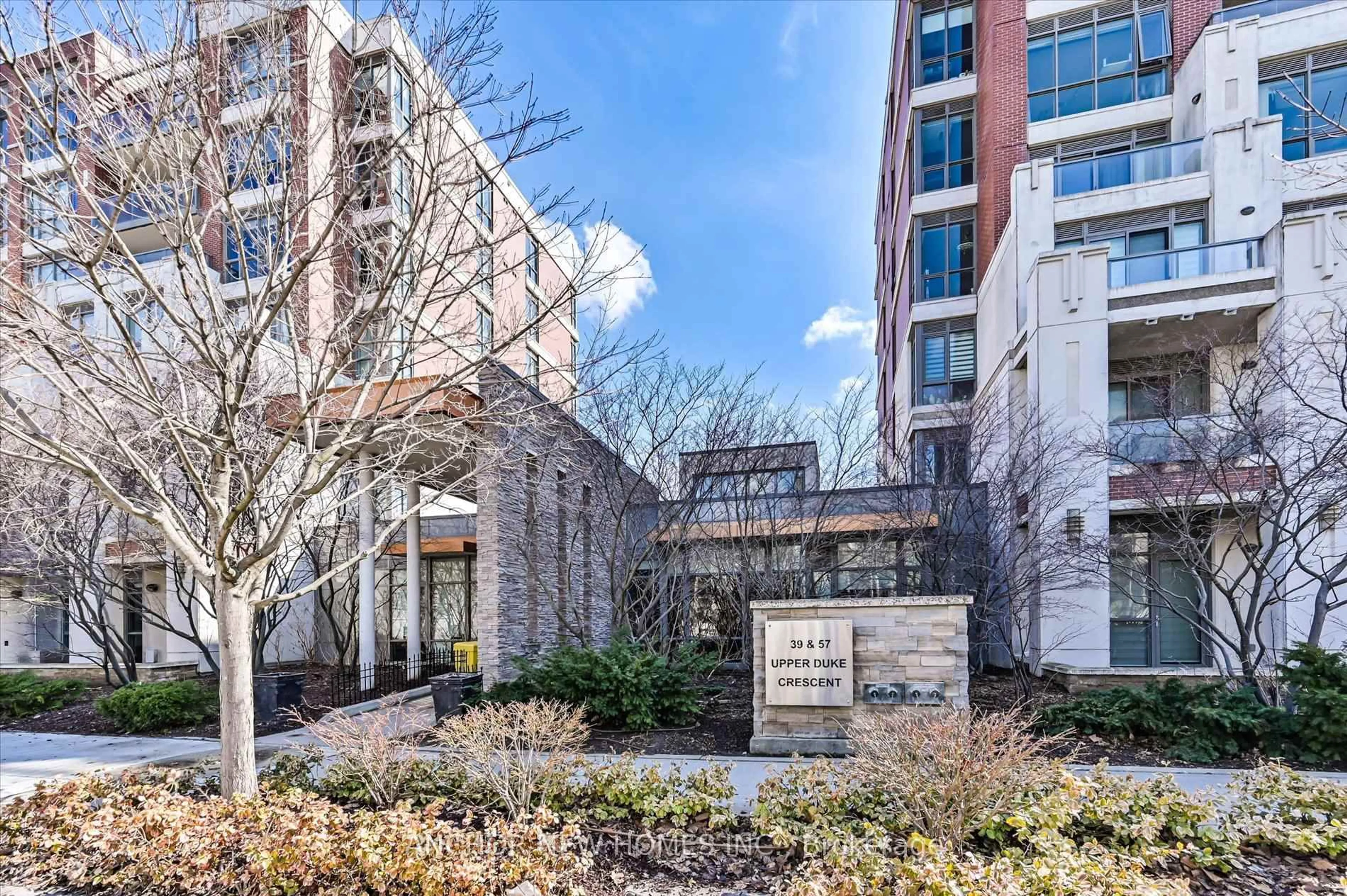 Unknown for 57 Upper Duke Cres #210, Markham Ontario L6G 0B9