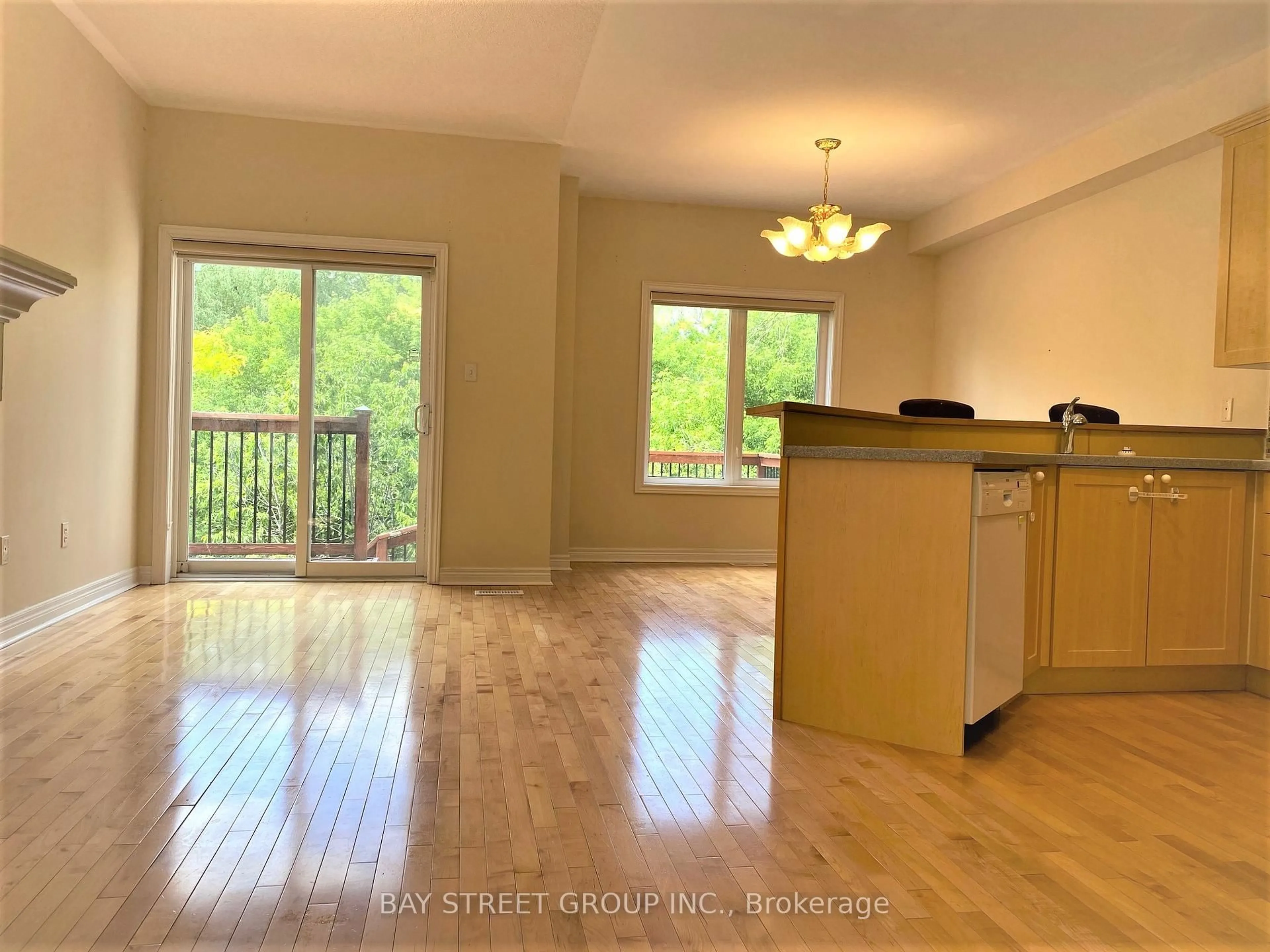 A pic of a room for 46 Romance Dr, Richmond Hill Ontario L4S 2R7