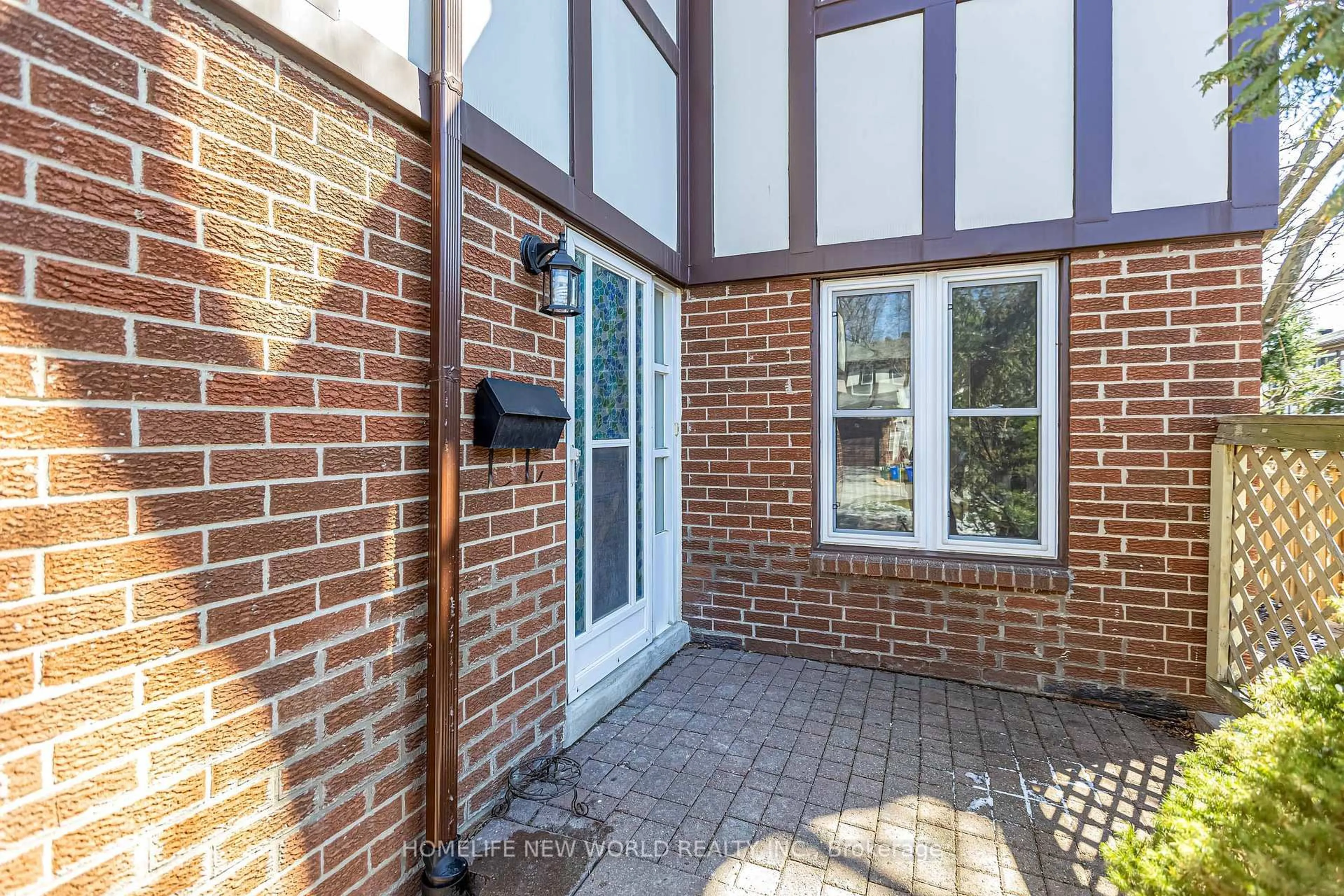 Unknown for 76 Bowman Way, Markham Ontario L3T 4Z8