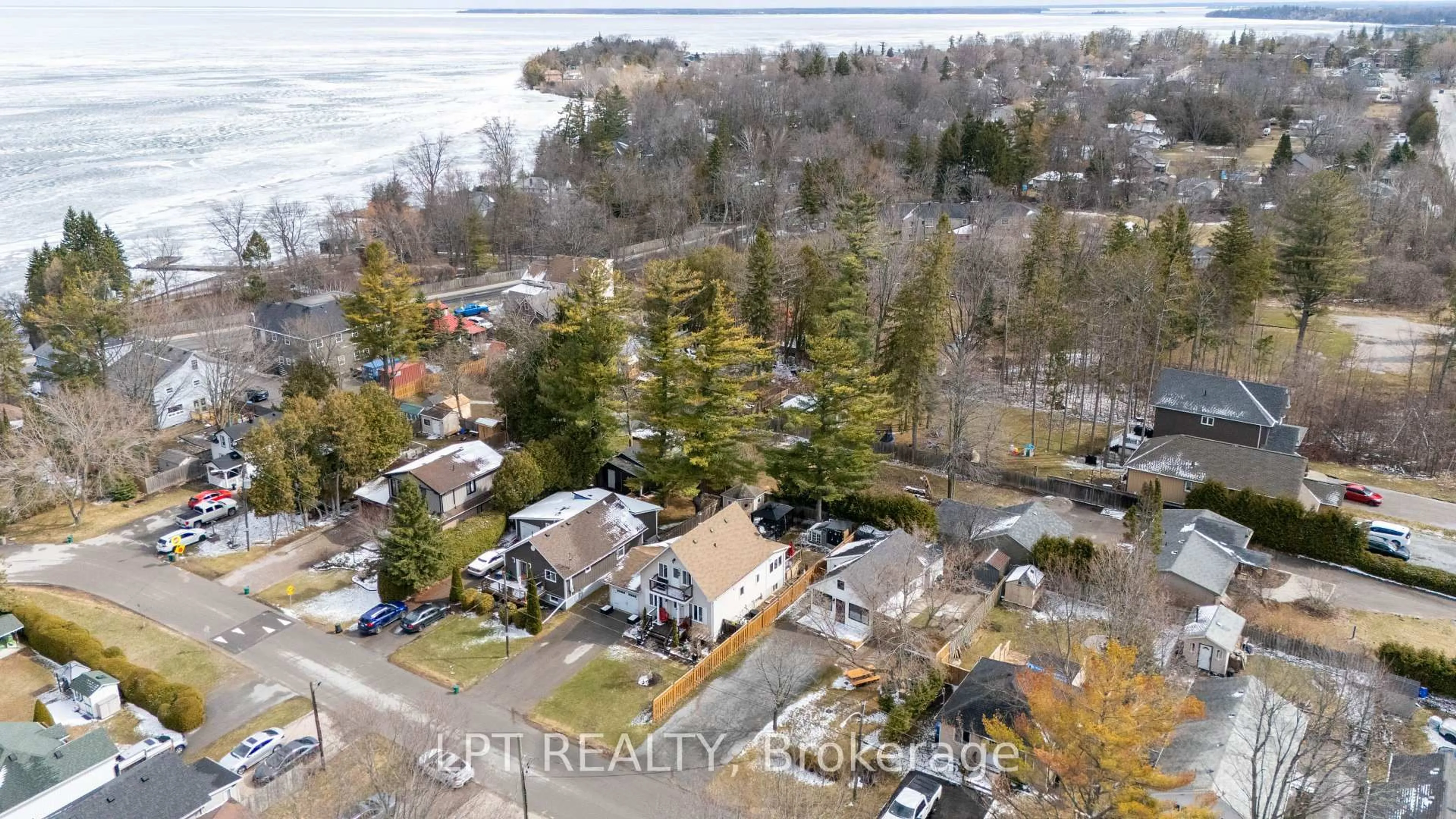 A pic from outside/outdoor area/front of a property/back of a property/a pic from drone, water/lake/river/ocean view for 11 Hardwood Dr, Georgina Ontario L0E 1L0