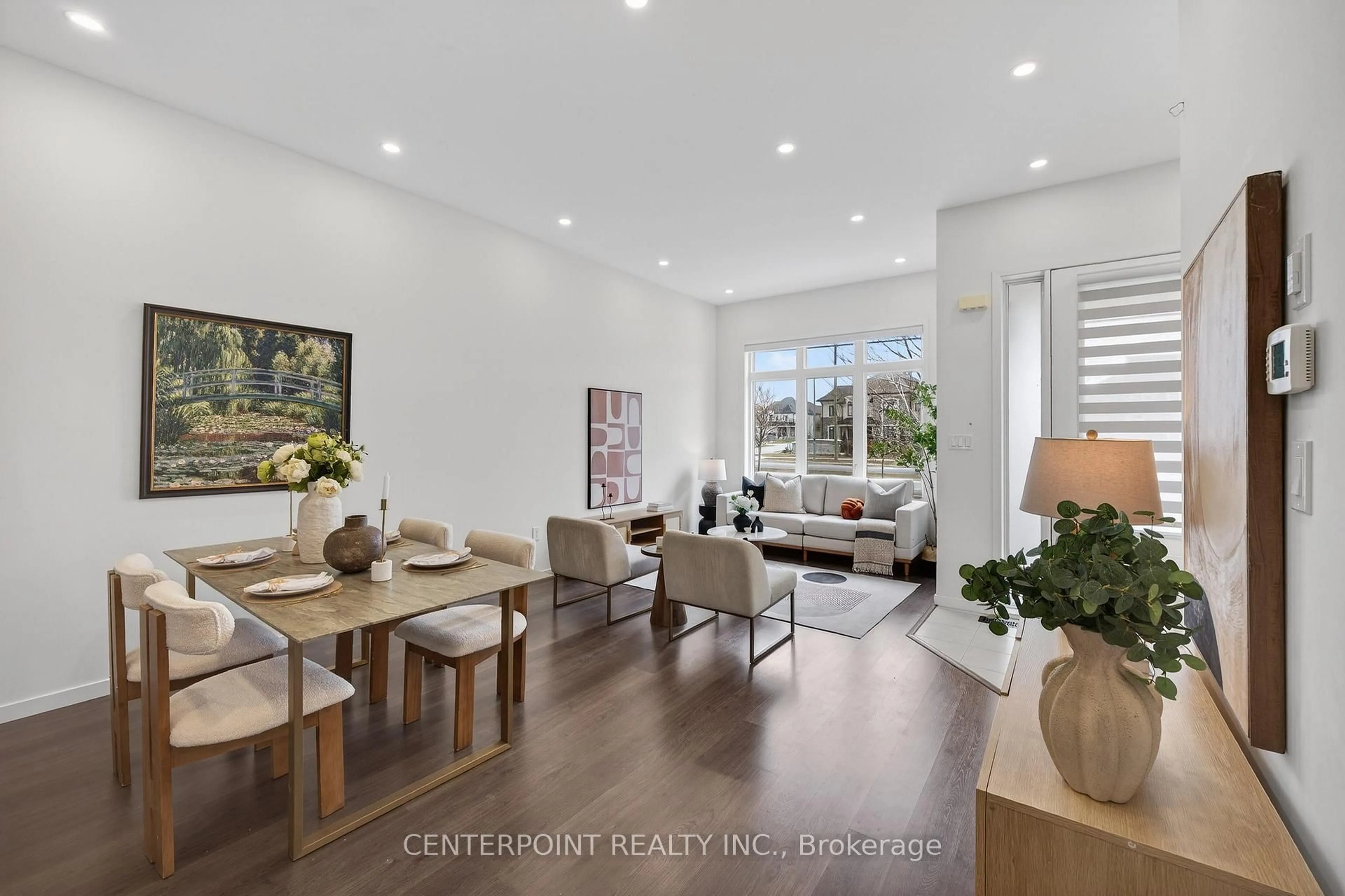 Unknown for 1240 Wellington St, Aurora Ontario L4G 2C9