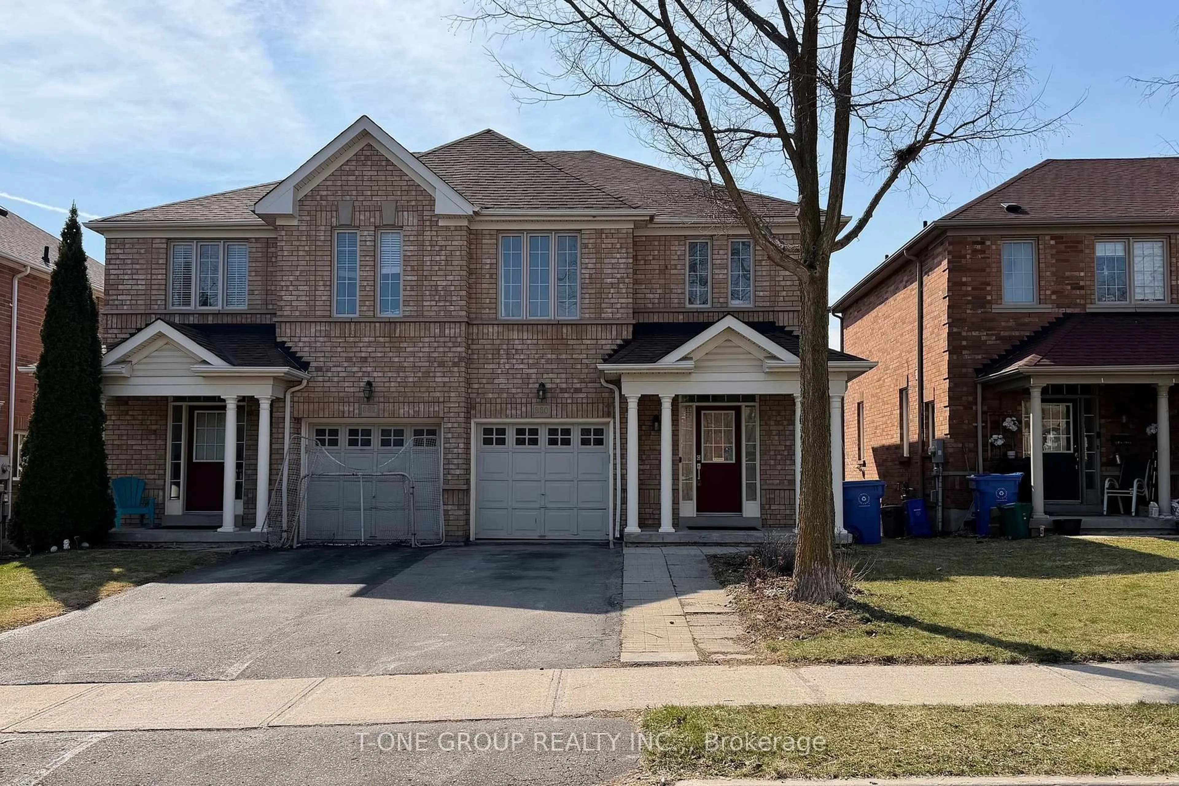 Home with brick exterior material, street for 880 Isaac Phillips Way, Newmarket Ontario L3X 2Y8