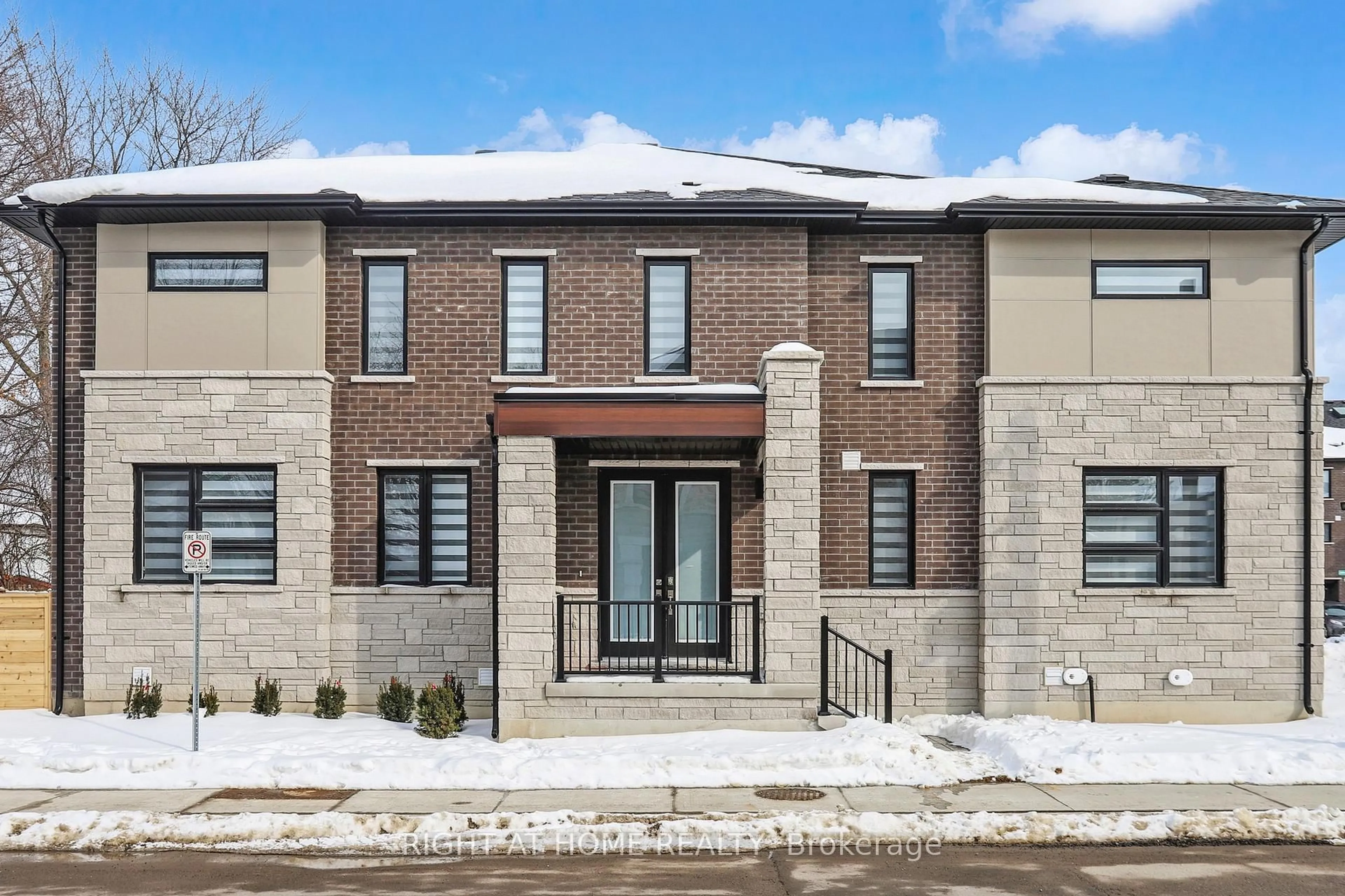 Home with brick exterior material, street for 154 Anna Russell Way, Markham Ontario L3R 3X3