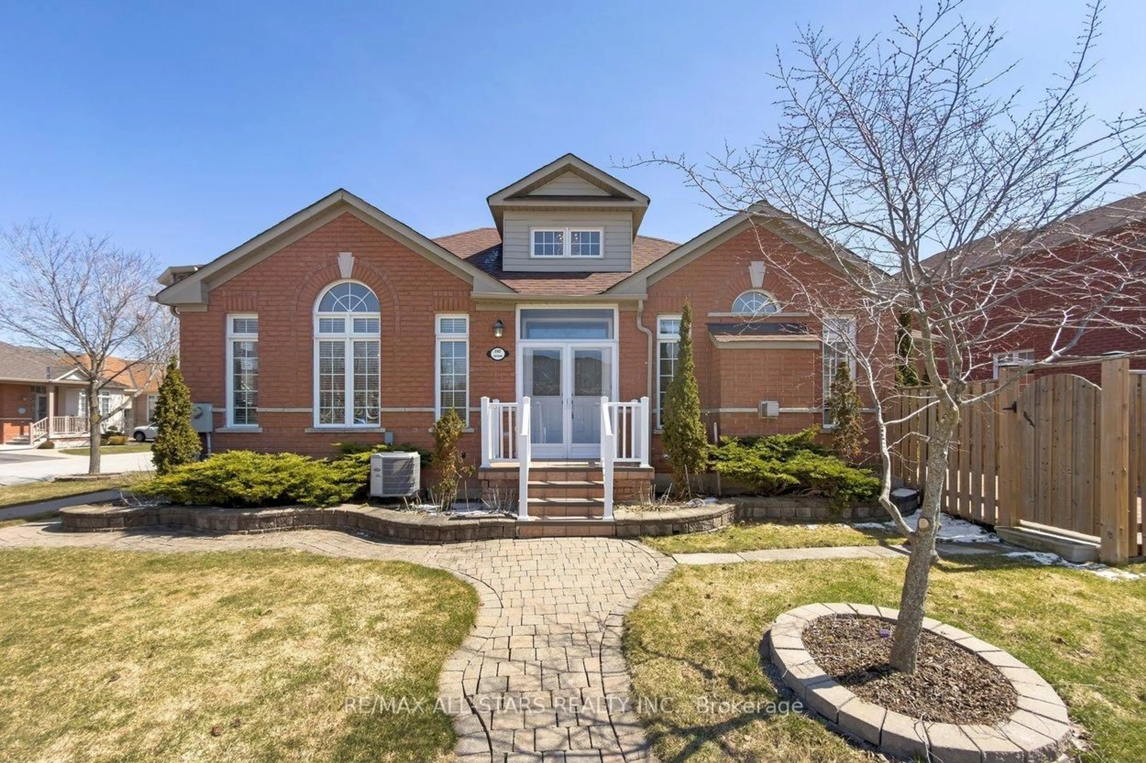 Home with brick exterior material, street for 142 Saffron St, Markham Ontario L6E 1M3
