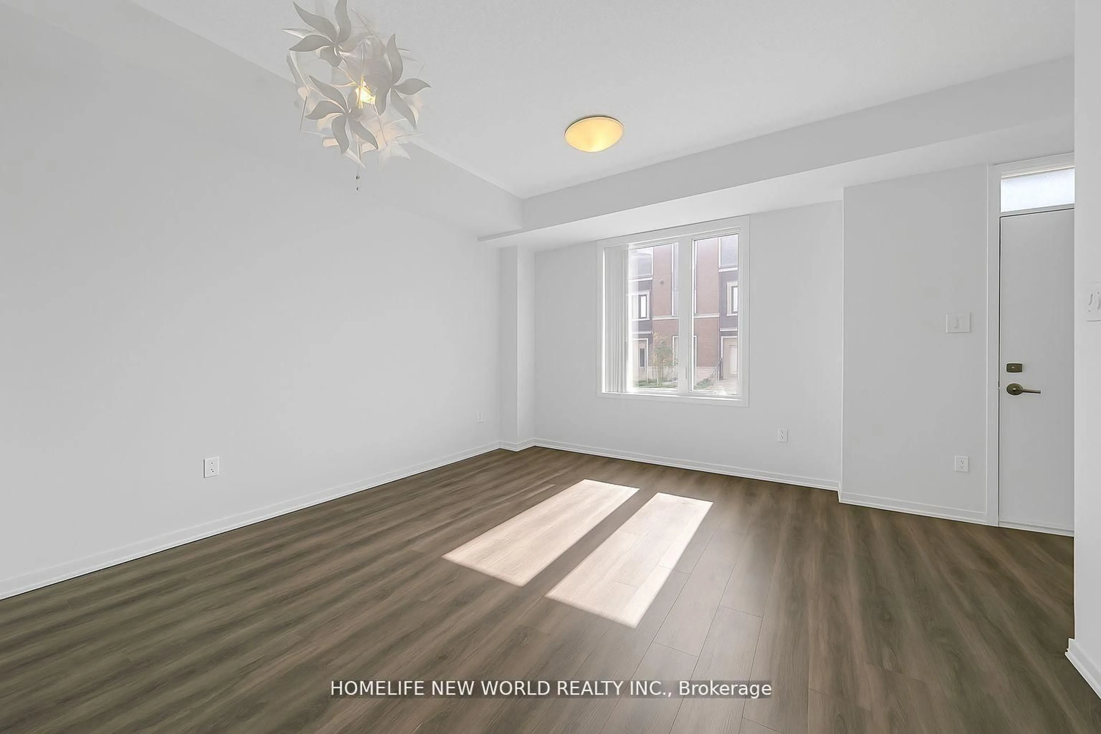 A pic of a room for 30 Almond Blossom Mews #112, Vaughan Ontario L4K 0N6