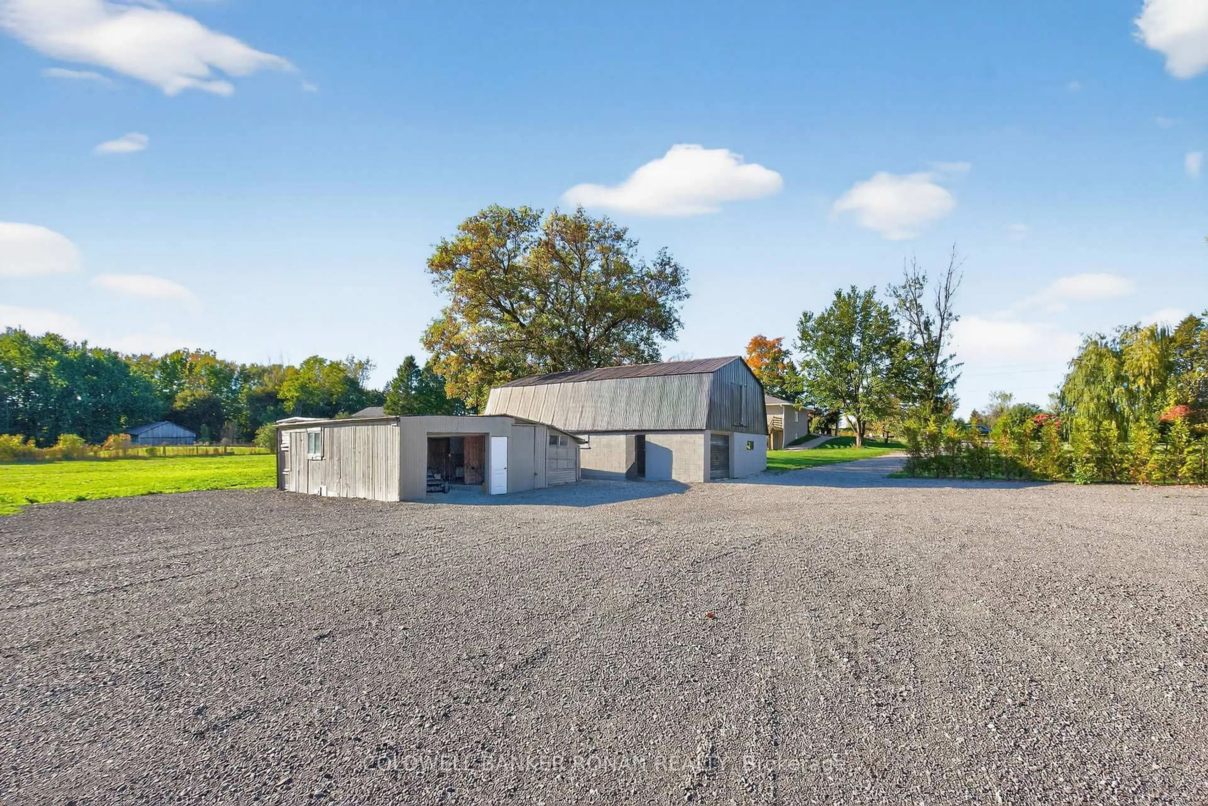 Shed for 5697 2nd Line, New Tecumseth Ontario L0G 1T0