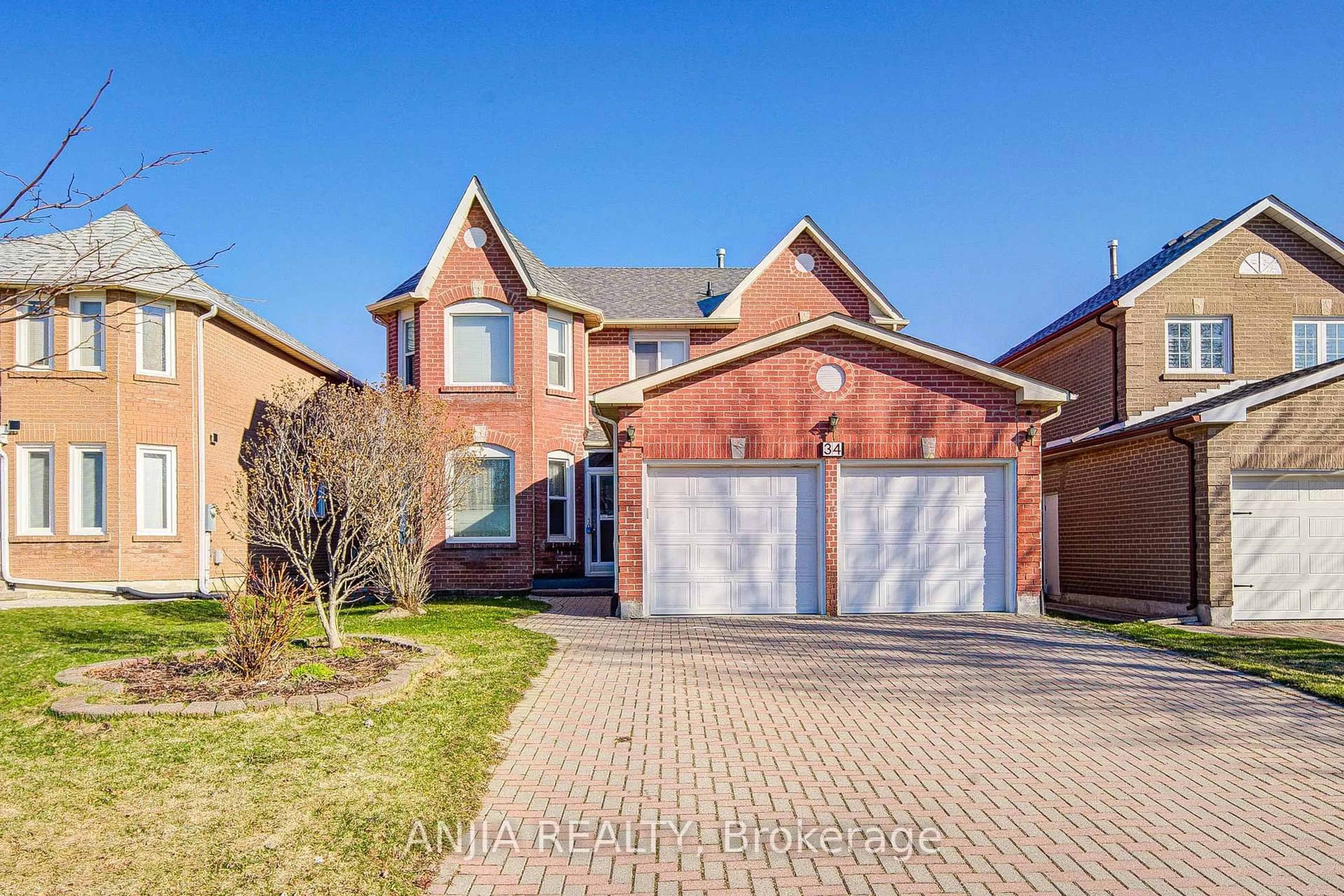 Home with brick exterior material, street for 34 Baylawn Dr, Markham Ontario L3S 2R8