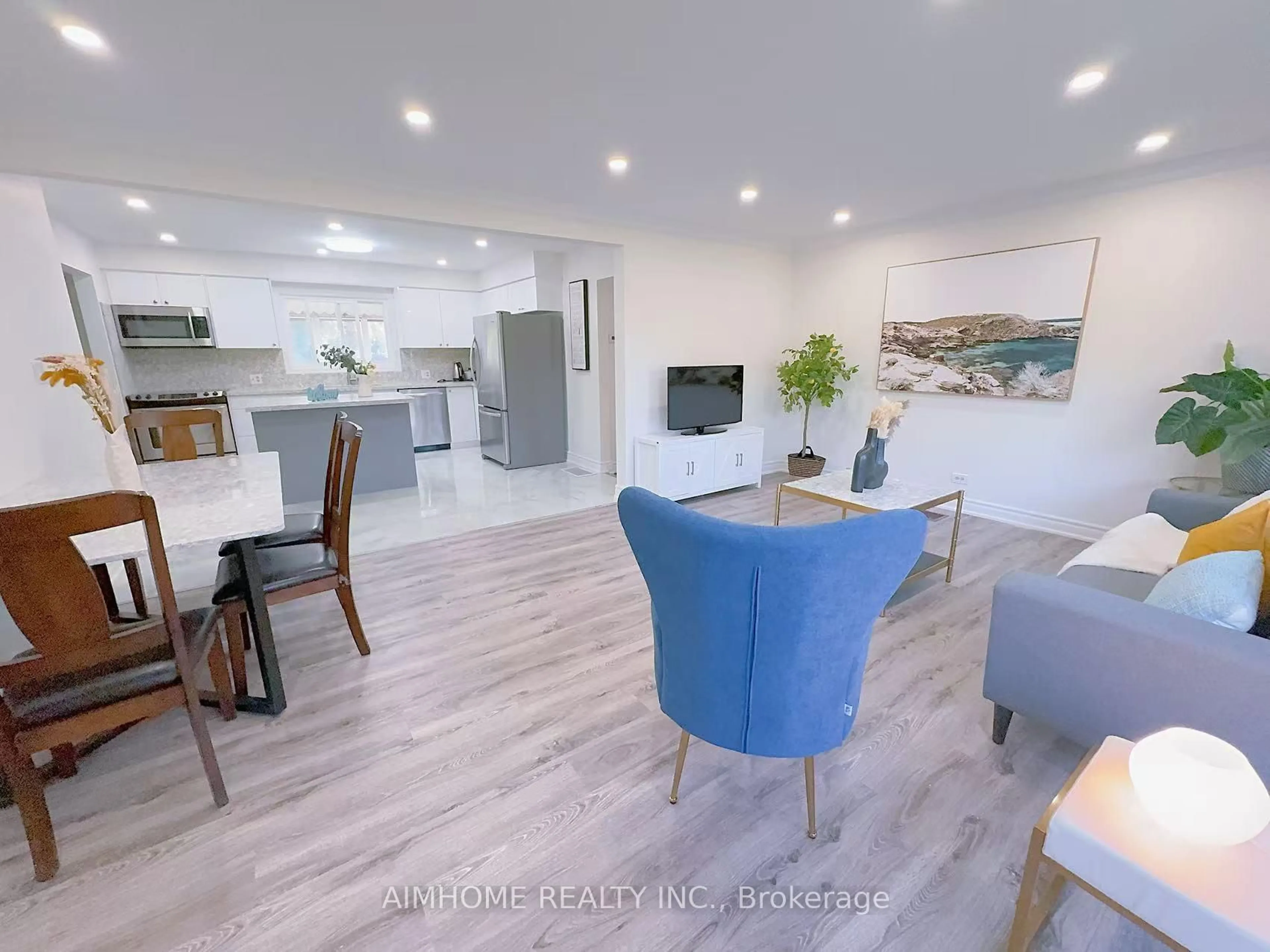 Open concept kitchen, unknown for 151 Riveredge Dr, Georgina Ontario L4P 2P4