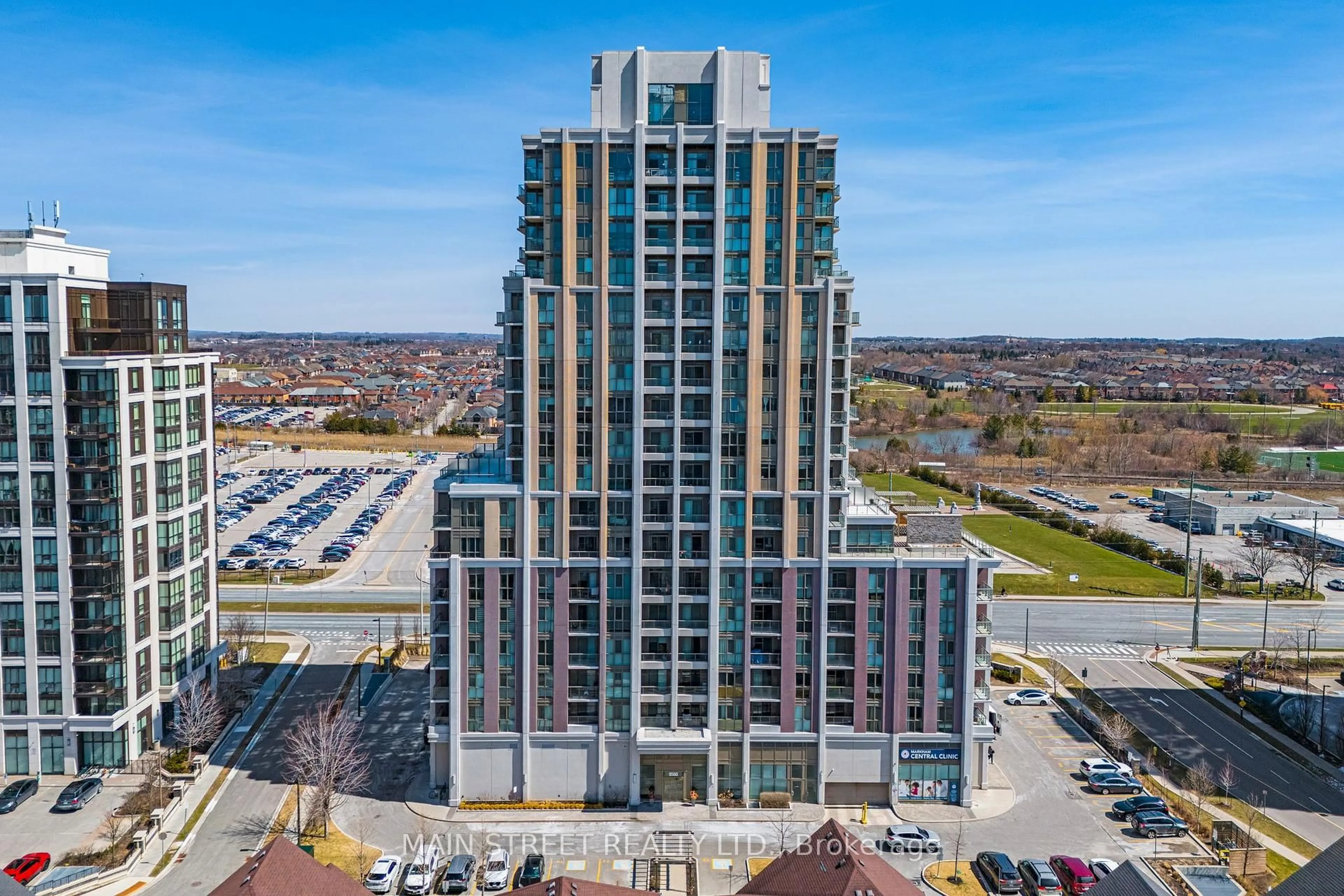 A pic from outside/outdoor area/front of a property/back of a property/a pic from drone, building for 9560 Markham Rd #1006, Markham Ontario L6E 0T9