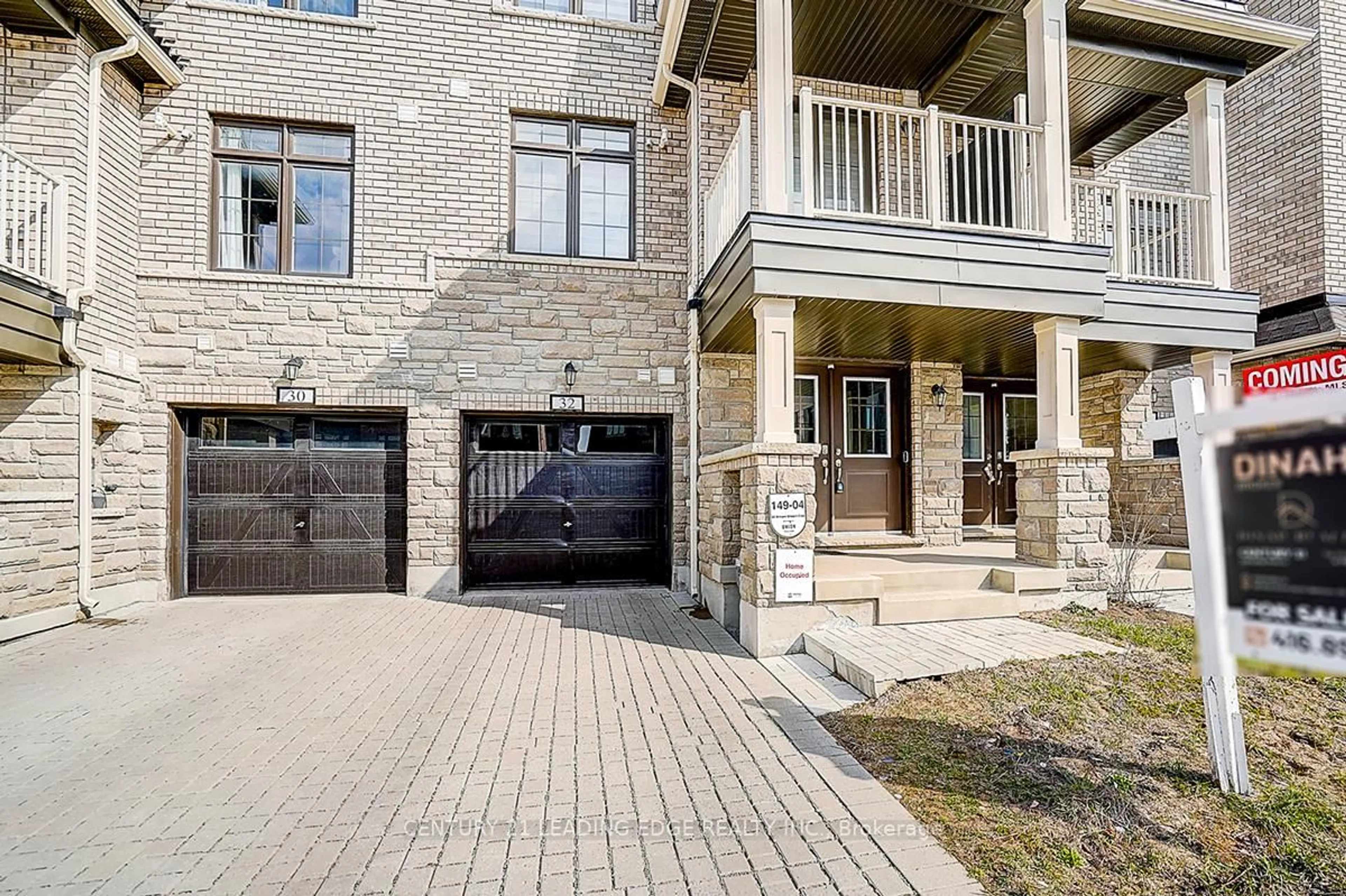 Home with brick exterior material, street for 32 WILLIAM SHEARN Cres, Markham Ontario L6C 3J4